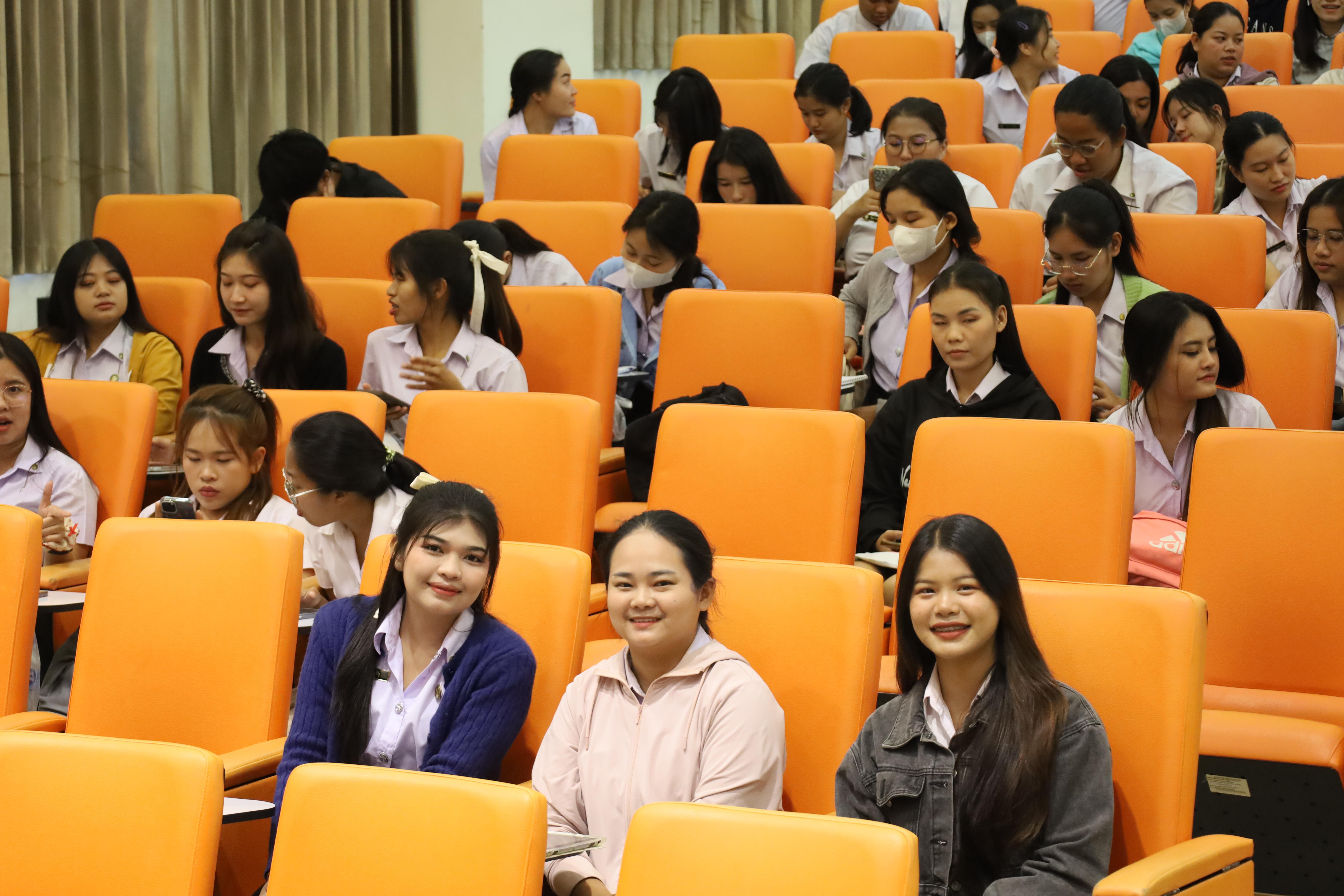 67. กิจกรรมเตรียมความพร้อมเพื่อสอบบรรจุเข้ารับราชการครู สำหรับนักศึกษาหลักสูตรครุศาสตรบัณฑิต