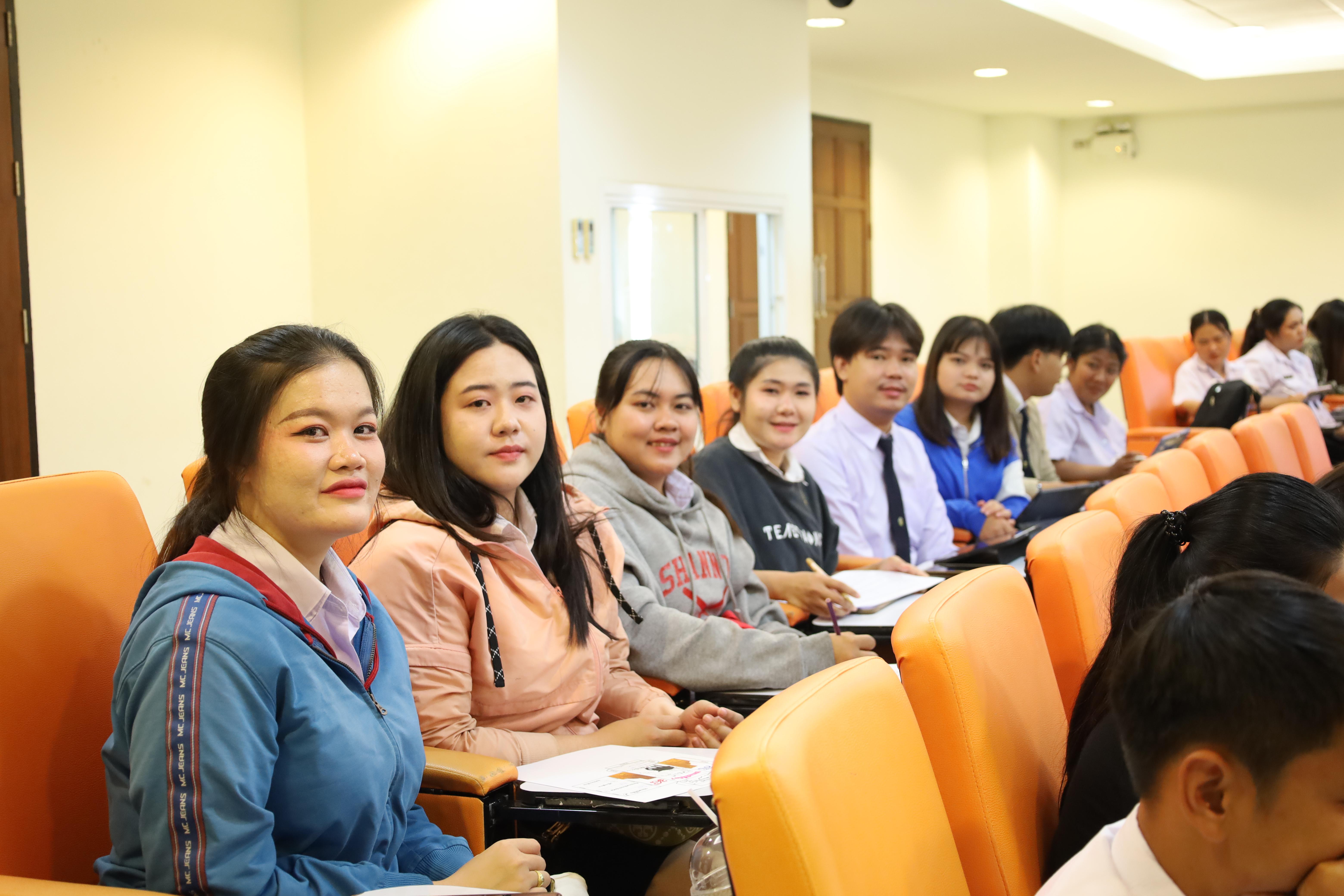 82. กิจกรรมเตรียมความพร้อมเพื่อสอบบรรจุเข้ารับราชการครู สำหรับนักศึกษาหลักสูตรครุศาสตรบัณฑิต