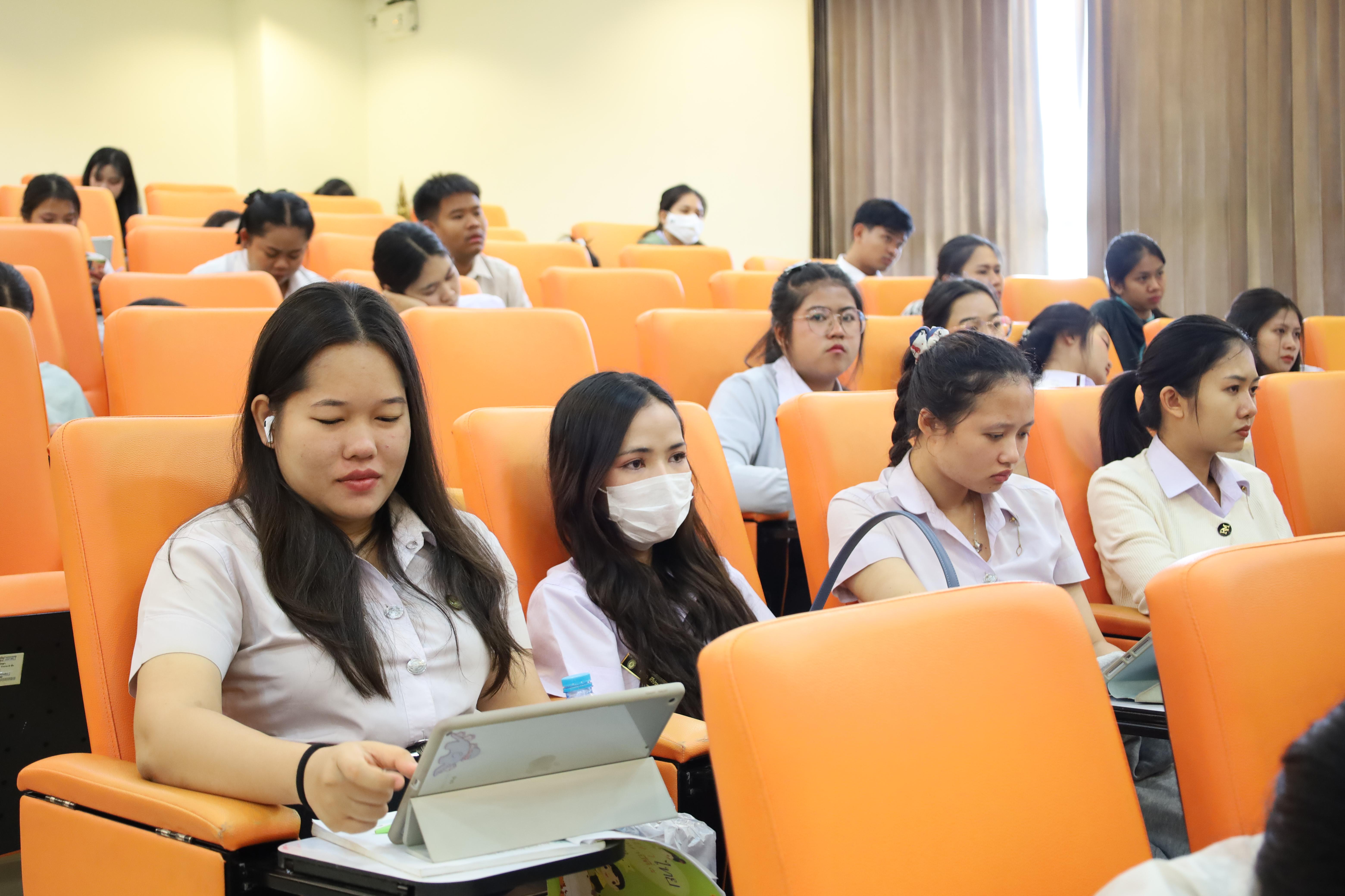 109. กิจกรรมเตรียมความพร้อมเพื่อสอบบรรจุเข้ารับราชการครู สำหรับนักศึกษาหลักสูตรครุศาสตรบัณฑิต