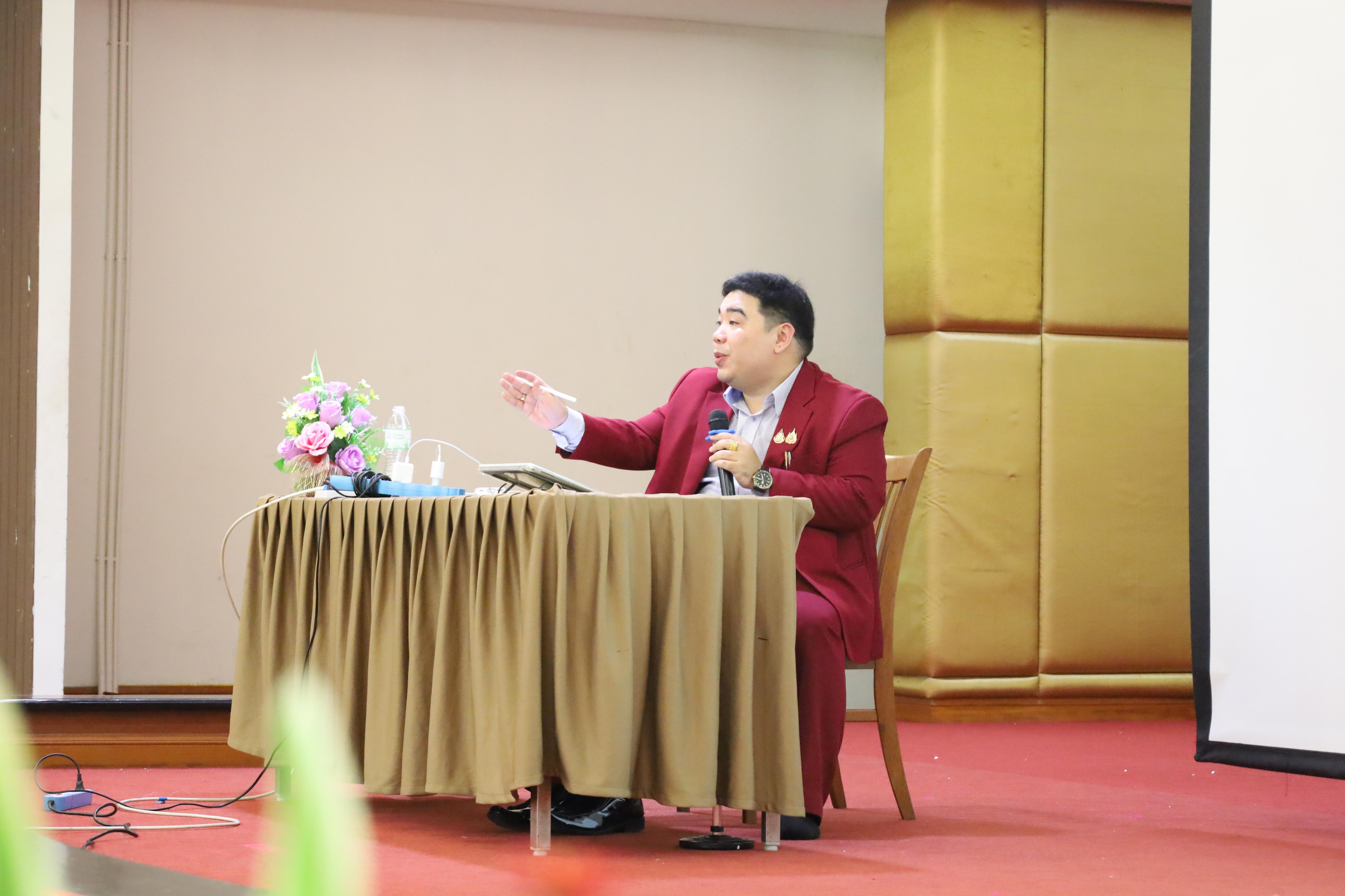 122. กิจกรรมเตรียมความพร้อมเพื่อสอบบรรจุเข้ารับราชการครู สำหรับนักศึกษาหลักสูตรครุศาสตรบัณฑิต