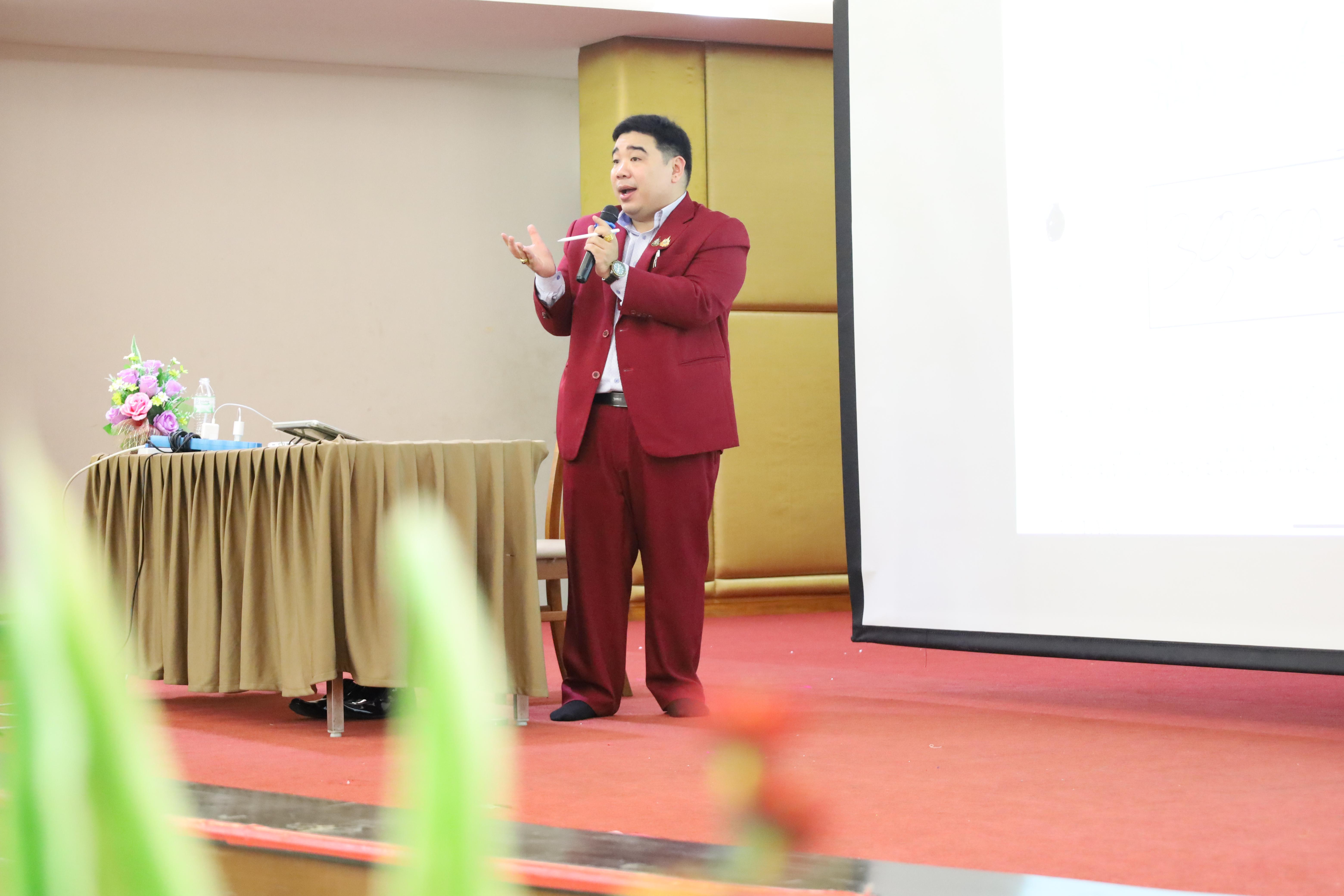127. กิจกรรมเตรียมความพร้อมเพื่อสอบบรรจุเข้ารับราชการครู สำหรับนักศึกษาหลักสูตรครุศาสตรบัณฑิต