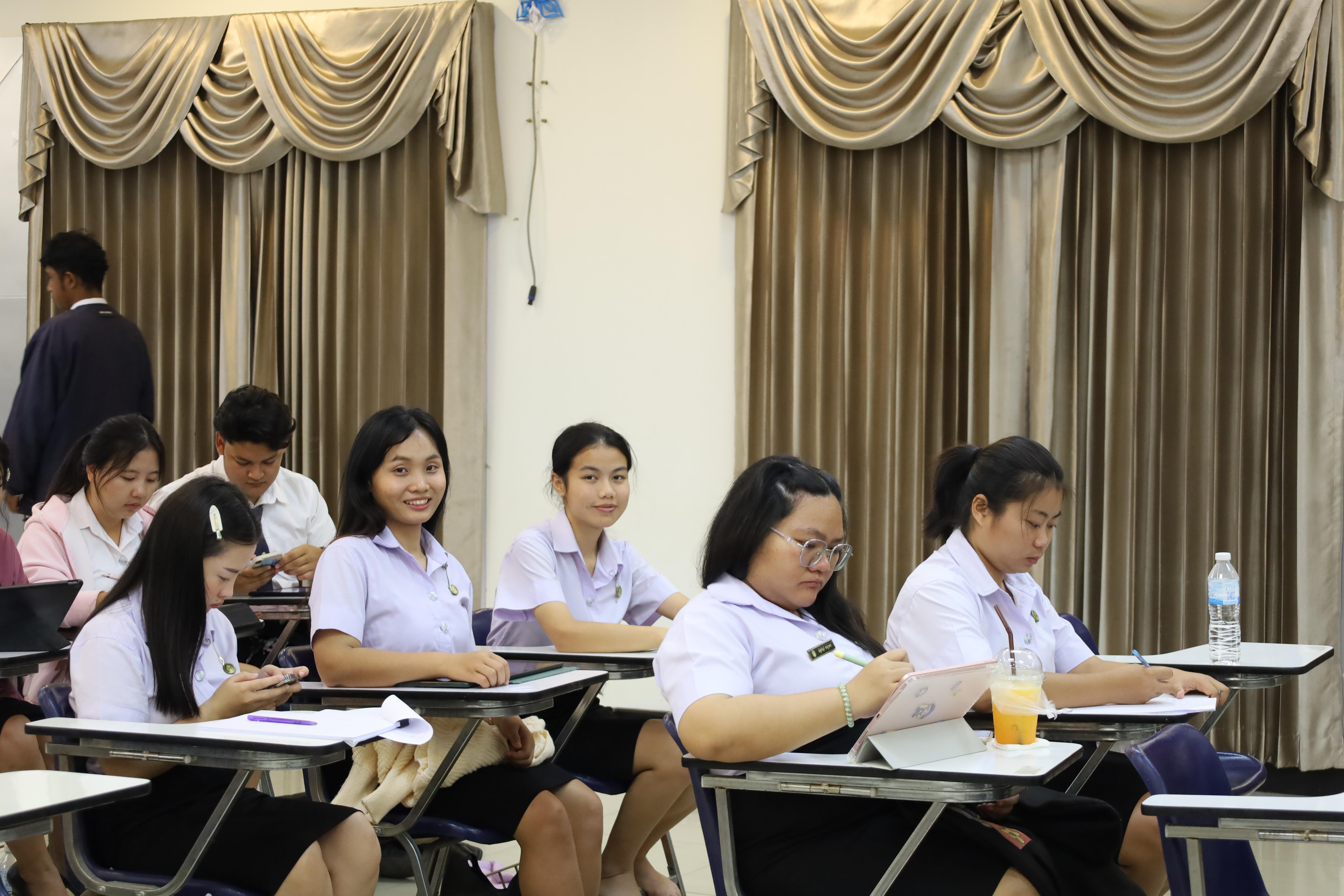152. กิจกรรมเตรียมความพร้อมเพื่อสอบบรรจุเข้ารับราชการครู สำหรับนักศึกษาหลักสูตรครุศาสตรบัณฑิต