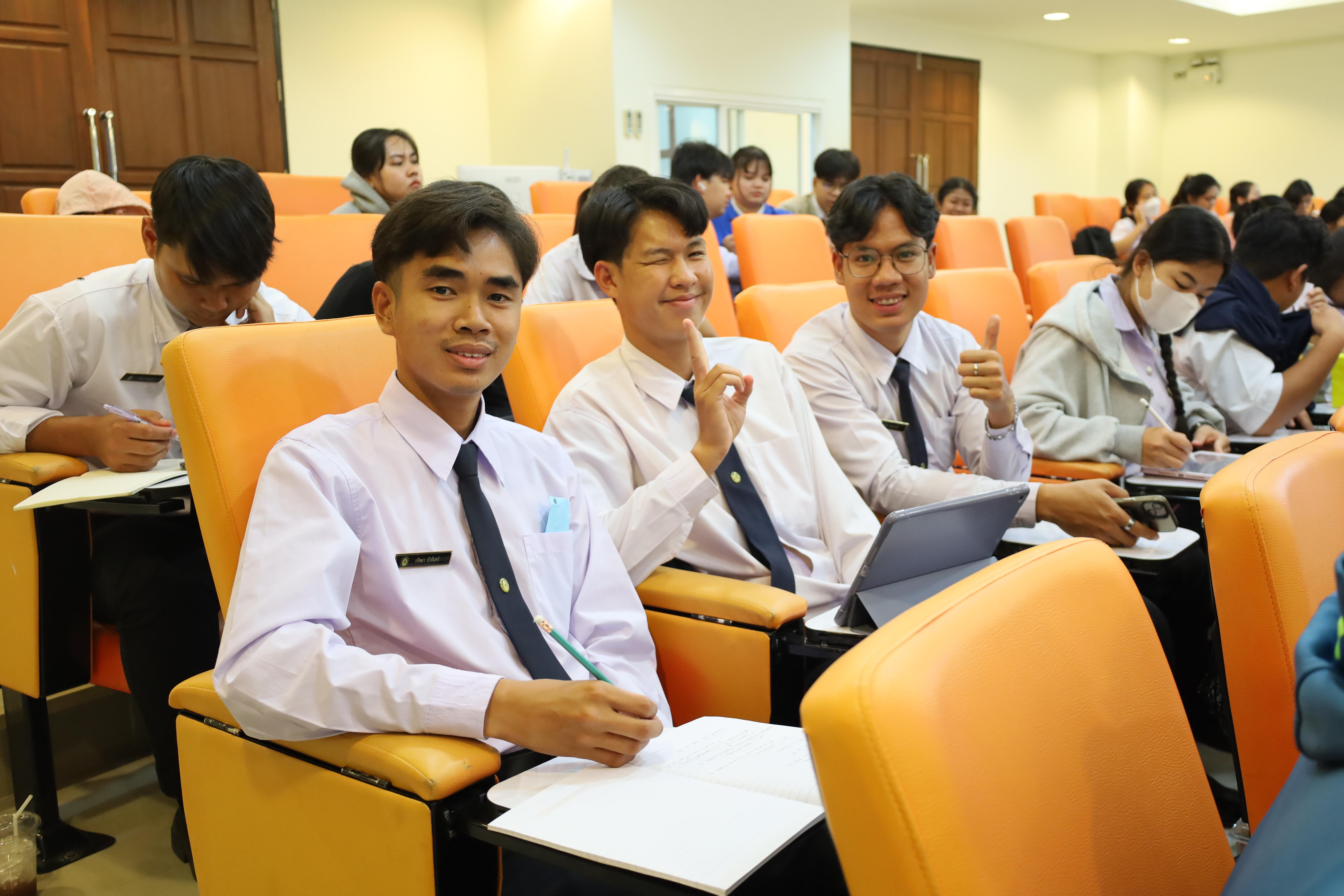 162. กิจกรรมเตรียมความพร้อมเพื่อสอบบรรจุเข้ารับราชการครู สำหรับนักศึกษาหลักสูตรครุศาสตรบัณฑิต