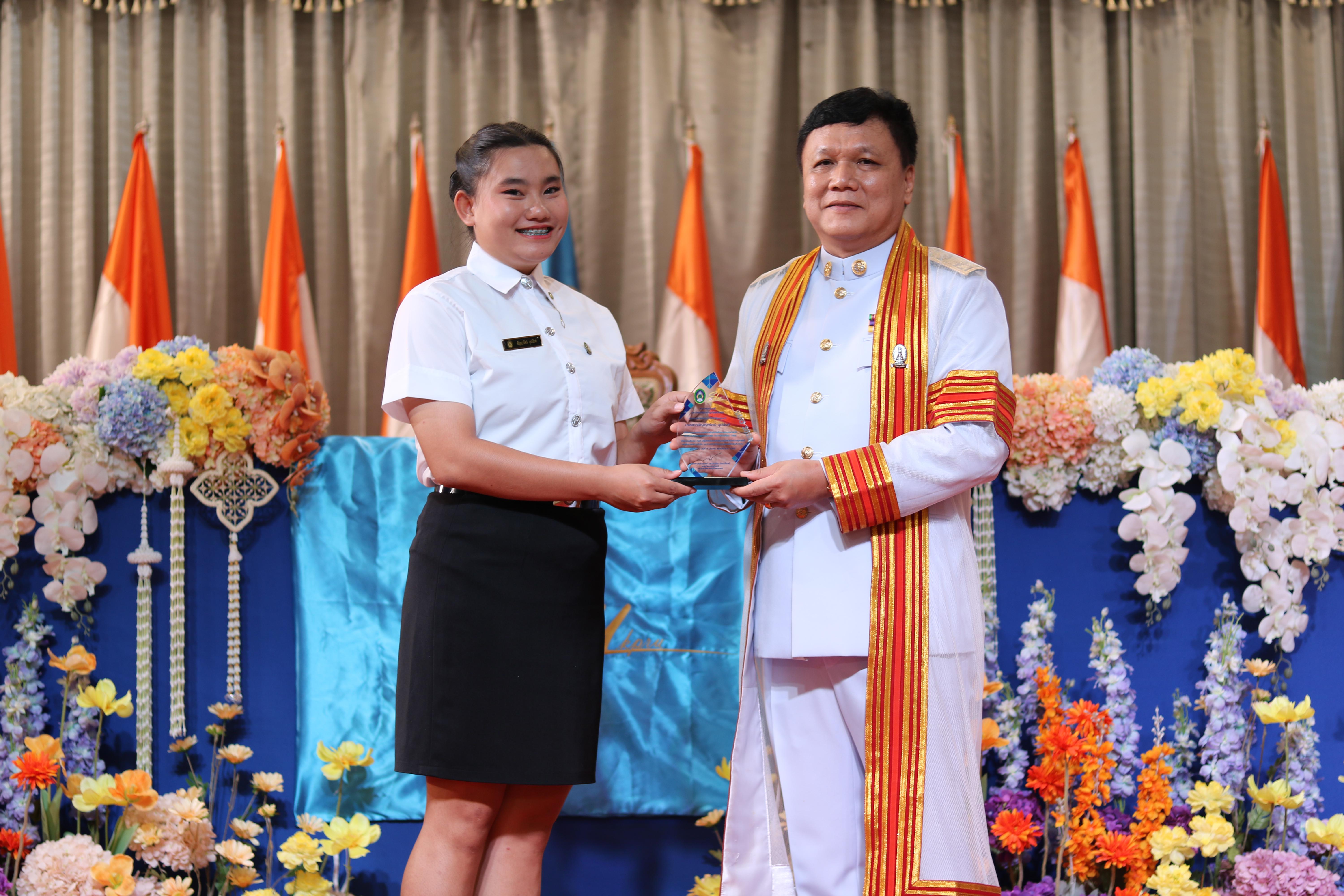 282. งานปัจฉิมนิเทศนักศึกษาหลักสูตรครุศาสตรบัณฑิต อัลบั้ม2