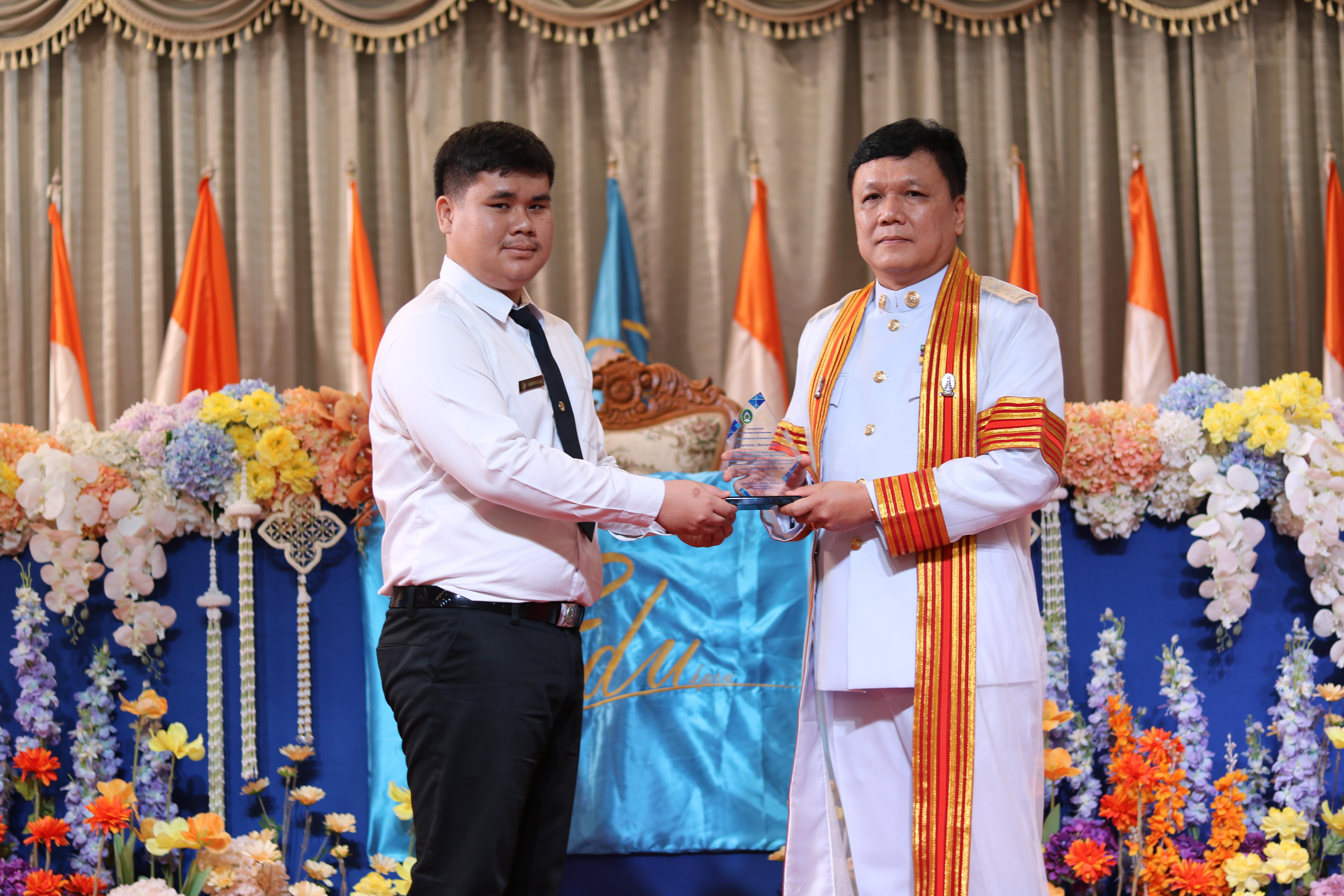 283. งานปัจฉิมนิเทศนักศึกษาหลักสูตรครุศาสตรบัณฑิต อัลบั้ม2