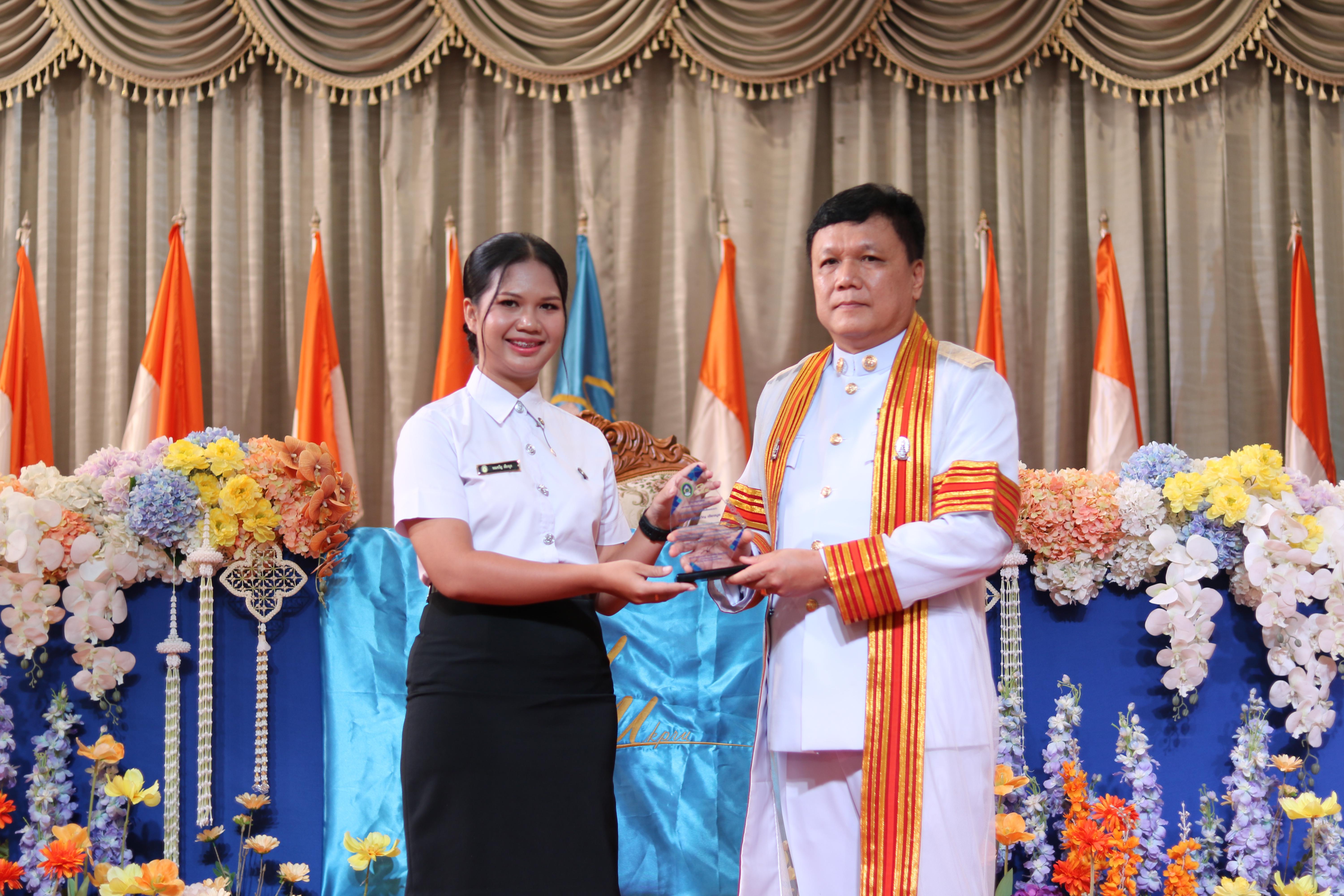 284. งานปัจฉิมนิเทศนักศึกษาหลักสูตรครุศาสตรบัณฑิต อัลบั้ม2