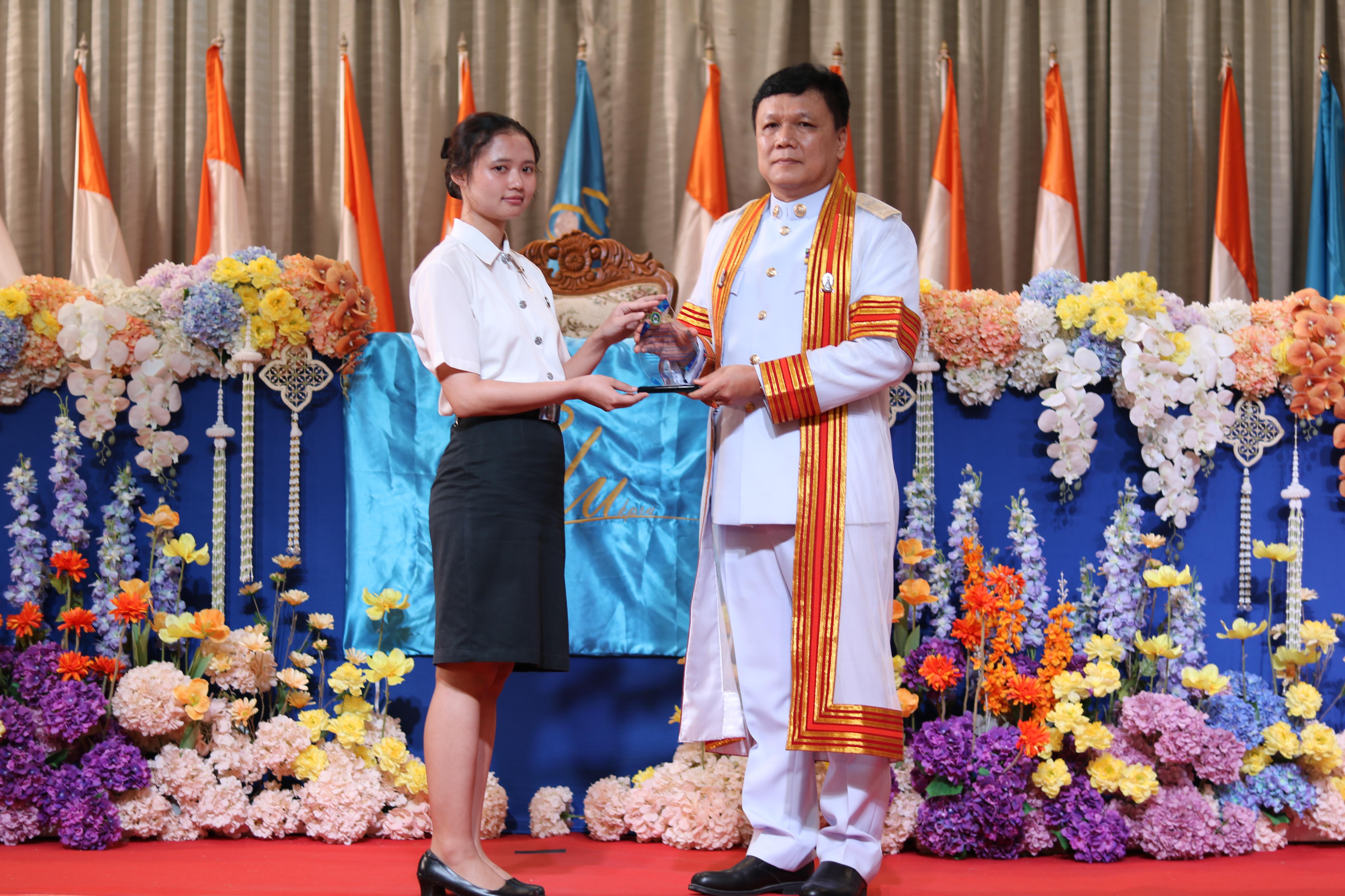 293. งานปัจฉิมนิเทศนักศึกษาหลักสูตรครุศาสตรบัณฑิต อัลบั้ม2