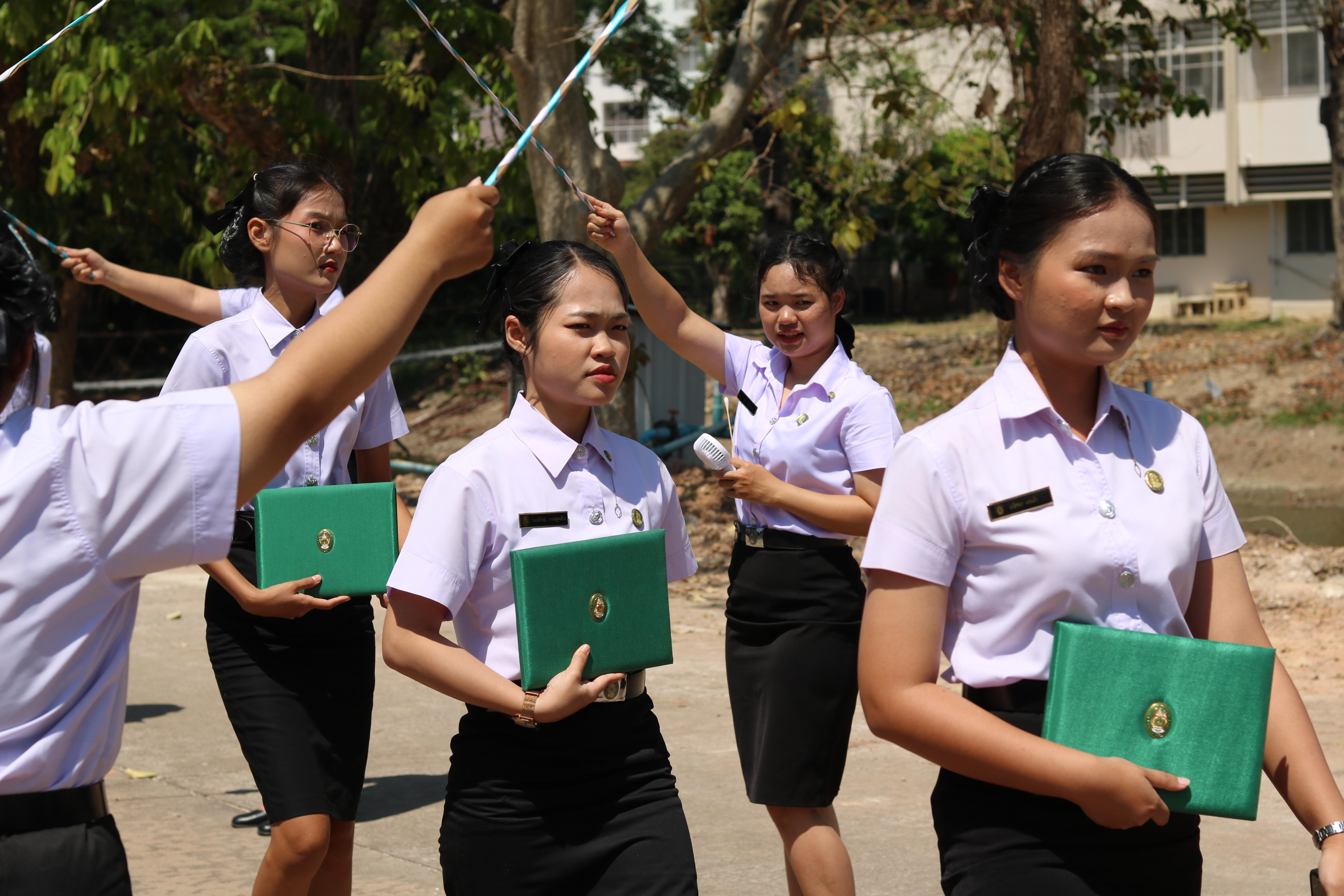 352. งานปัจฉิมนิเทศนักศึกษาหลักสูตรครุศาสตรบัณฑิต อัลบั้ม2