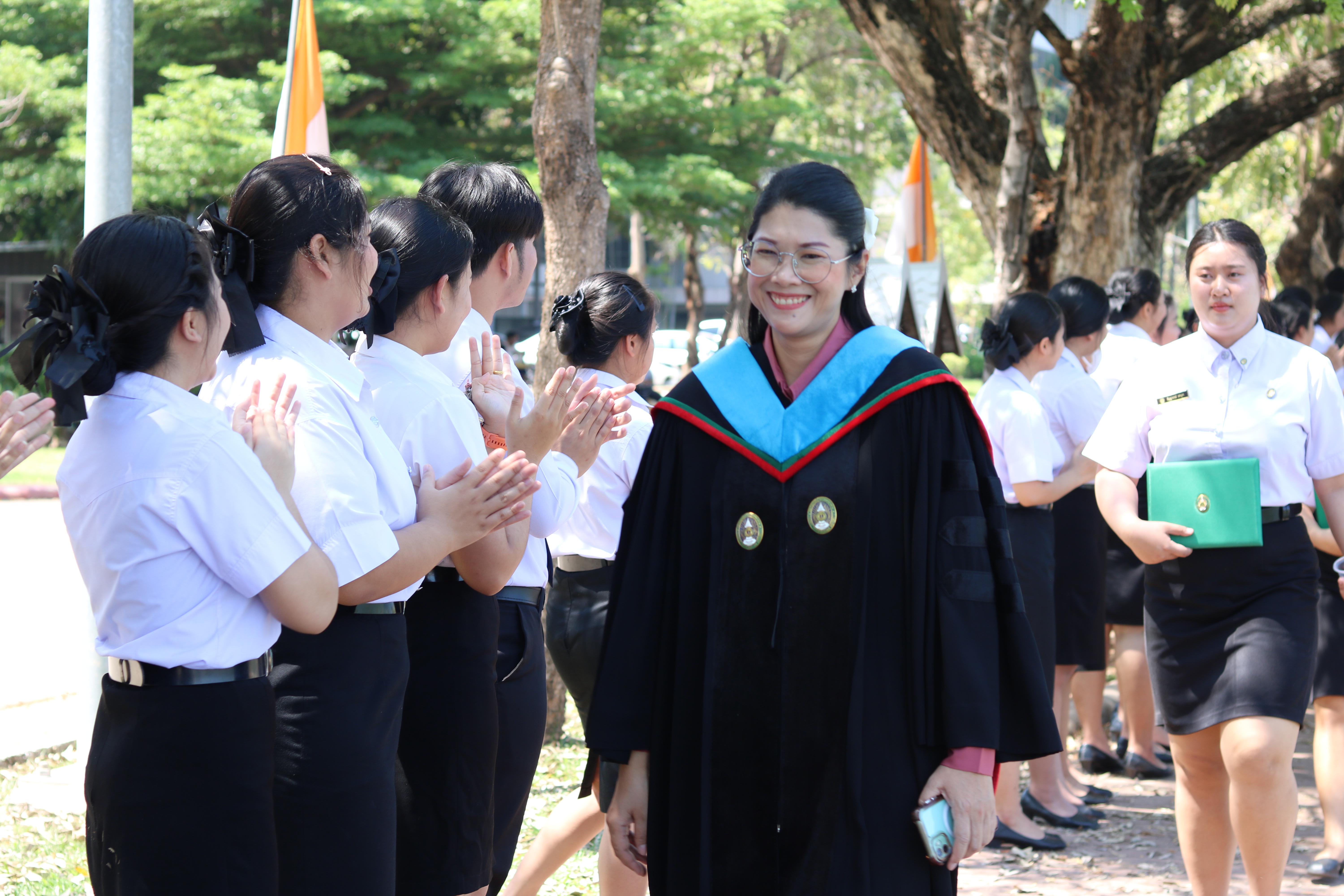 471. งานปัจฉิมนิเทศนักศึกษาหลักสูตรครุศาสตรบัณฑิต อัลบั้ม2