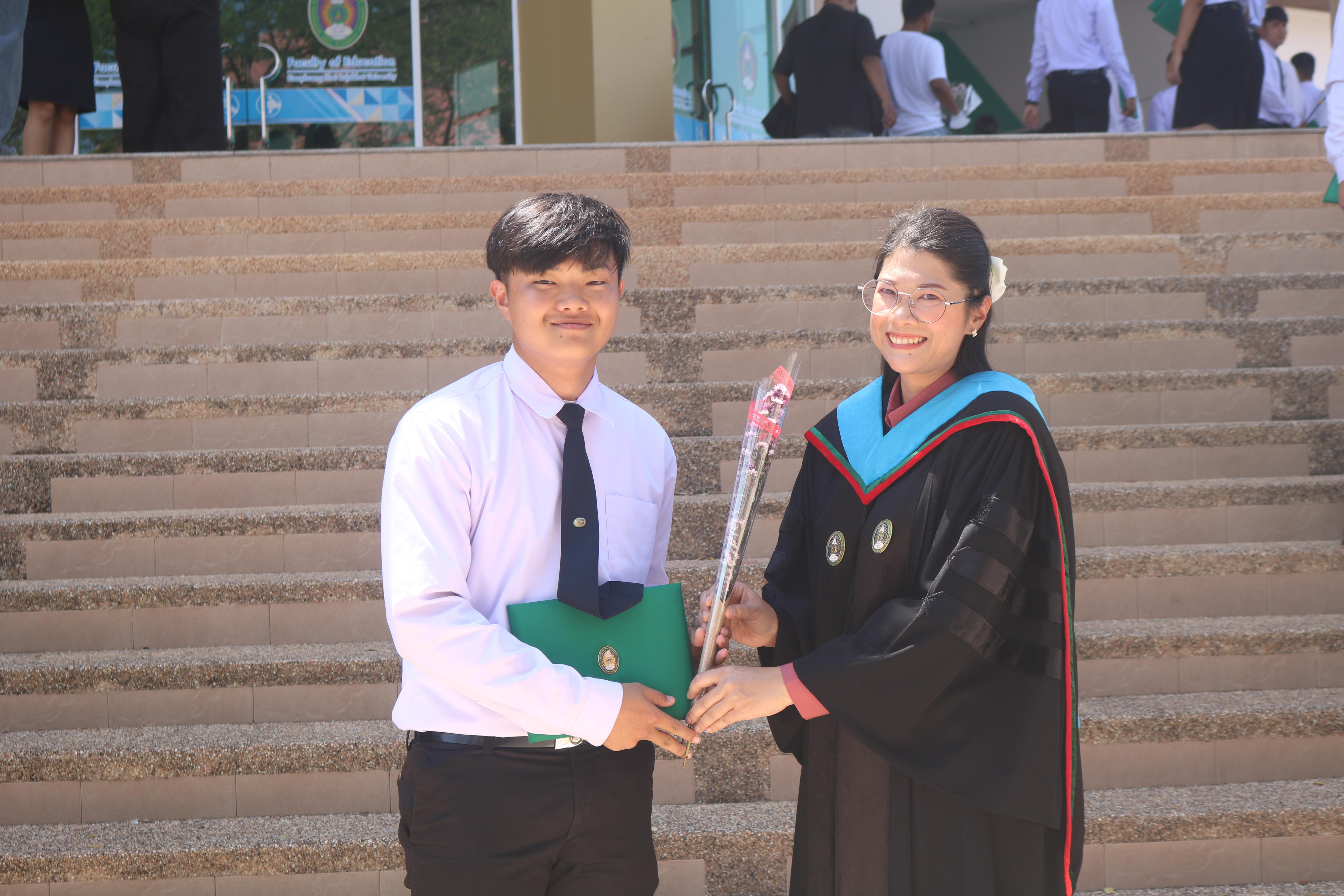 498. งานปัจฉิมนิเทศนักศึกษาหลักสูตรครุศาสตรบัณฑิต อัลบั้ม2
