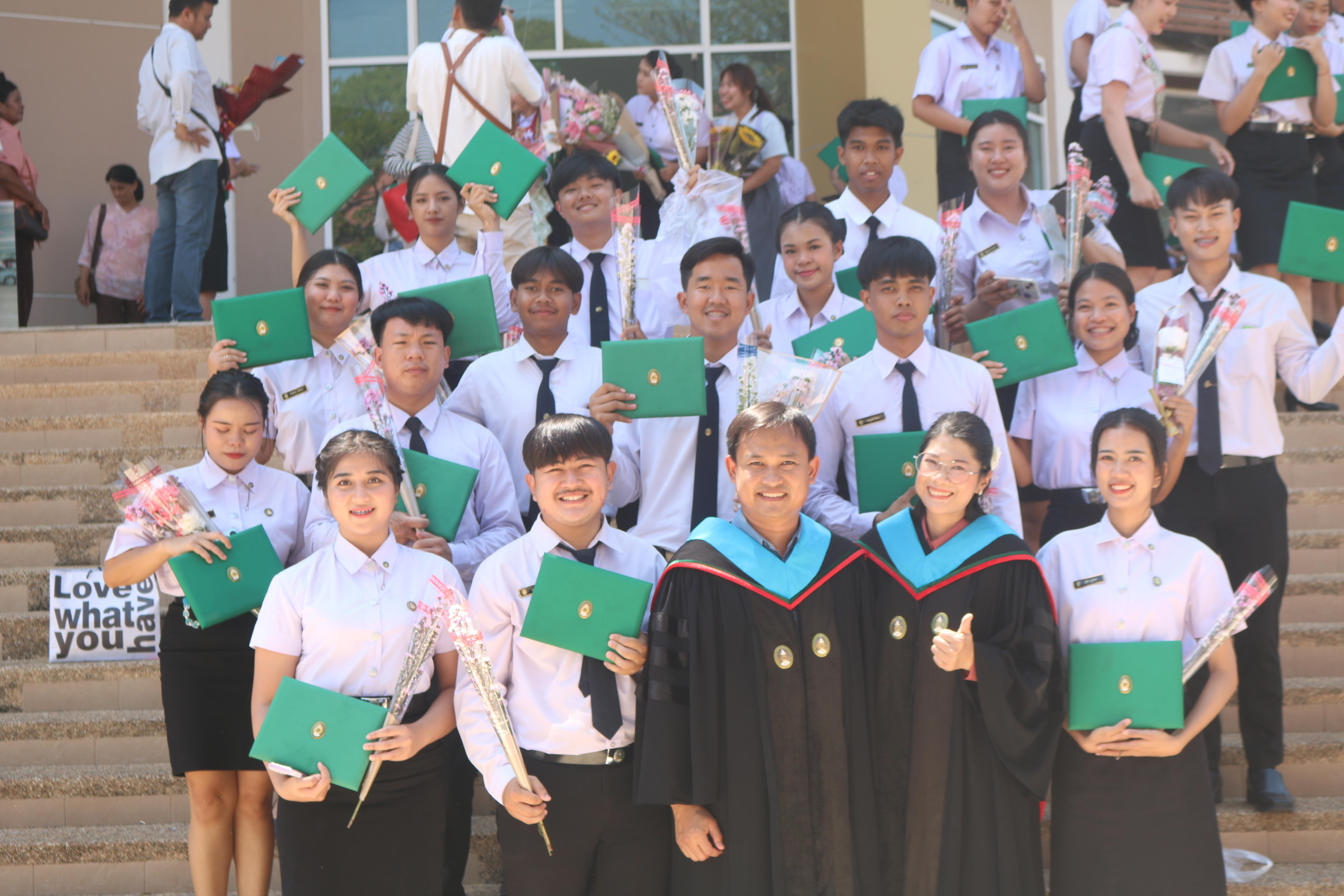 536. งานปัจฉิมนิเทศนักศึกษาหลักสูตรครุศาสตรบัณฑิต อัลบั้ม2