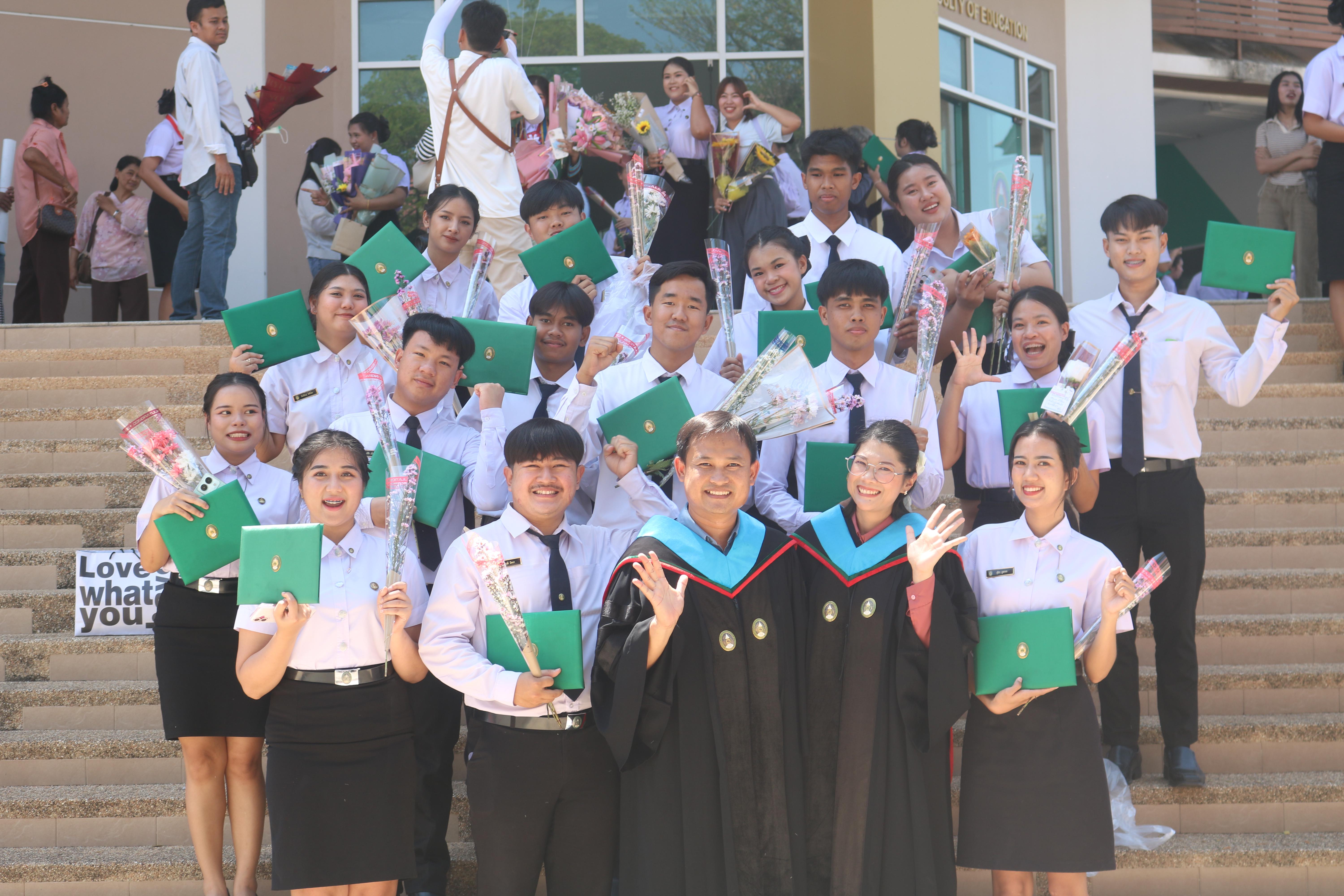 543. งานปัจฉิมนิเทศนักศึกษาหลักสูตรครุศาสตรบัณฑิต อัลบั้ม2