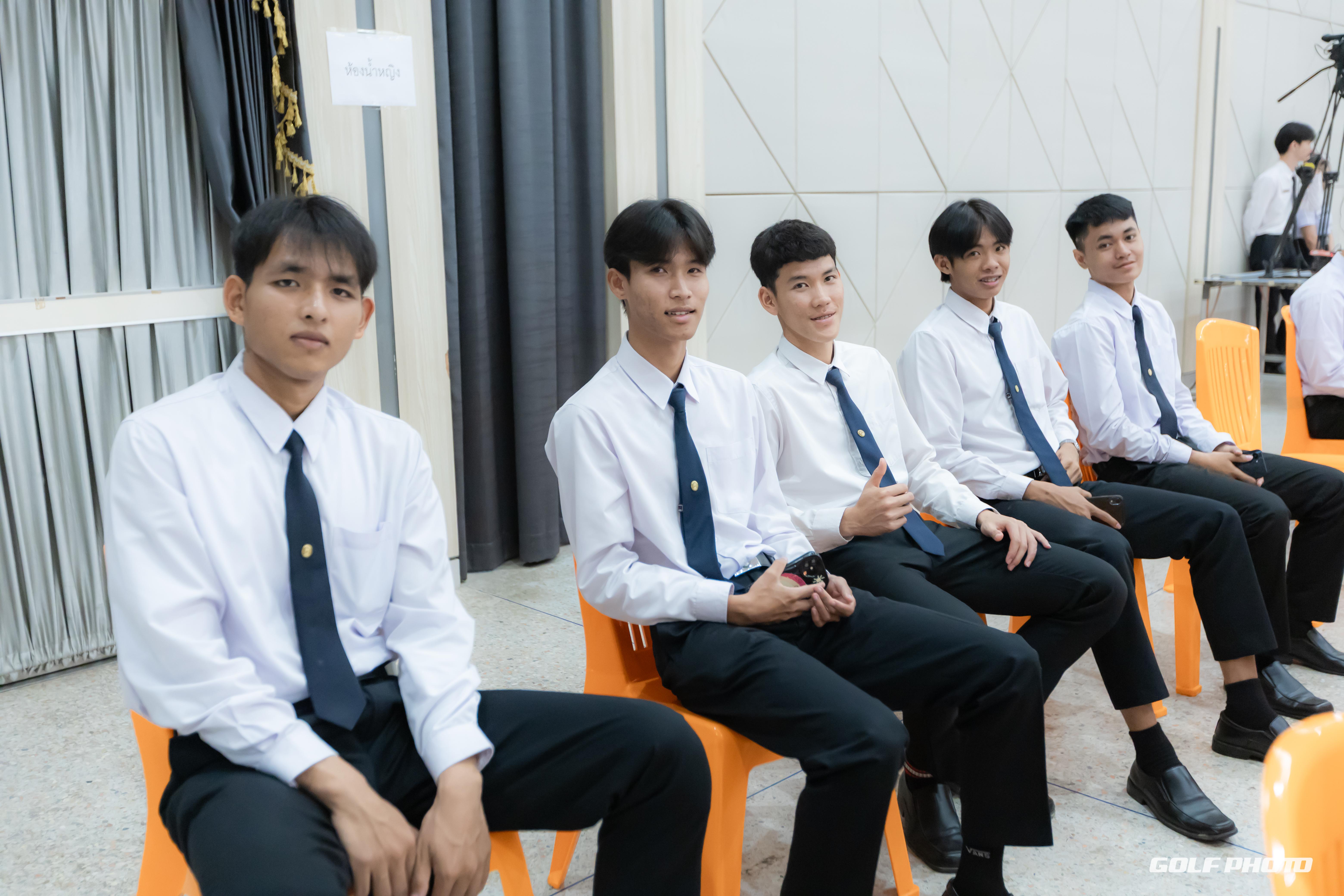 68. ประมวลภาพพิธีปัจฉิมนิเทศนักศึกษาหลักสูตรครุศาสตรบัณฑิต