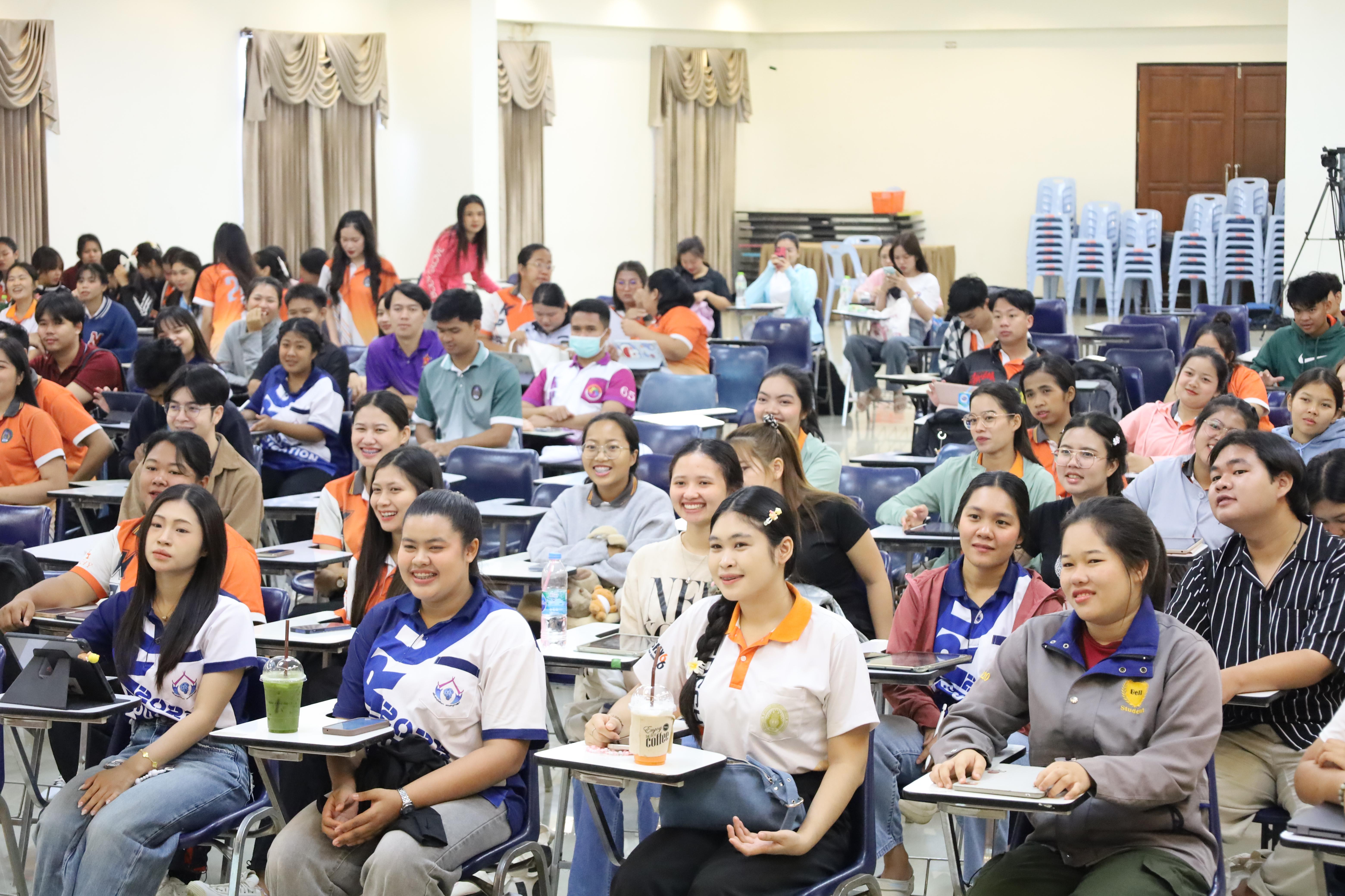 9. กิจกรรมเตรียมความพร้อมเพื่อสอบบรรจุเข้ารับราชการครู สำหรับนักศึกษาหลักสูตรครุศาสตรบัณฑิต วันที่ 2