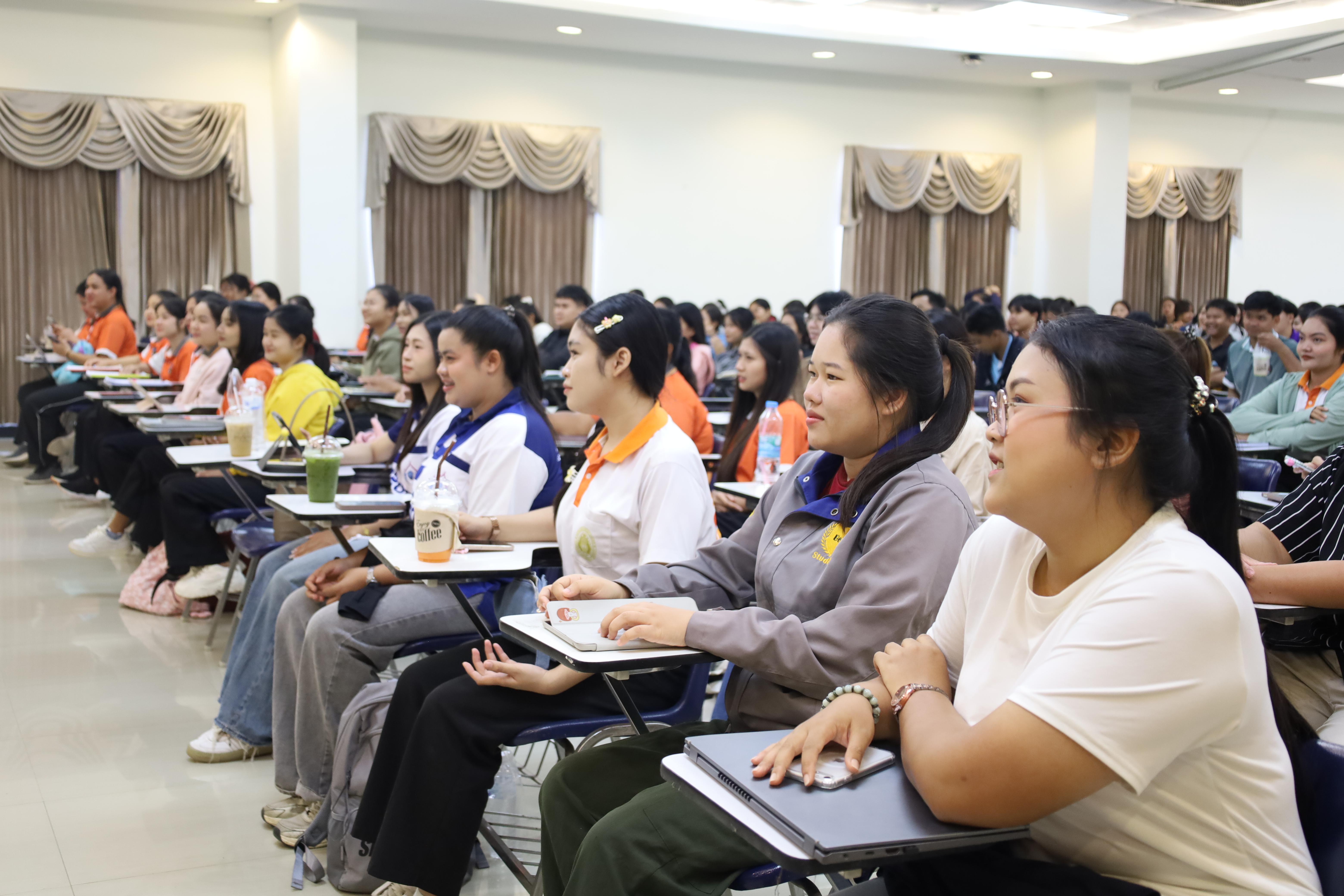 10. กิจกรรมเตรียมความพร้อมเพื่อสอบบรรจุเข้ารับราชการครู สำหรับนักศึกษาหลักสูตรครุศาสตรบัณฑิต วันที่ 2
