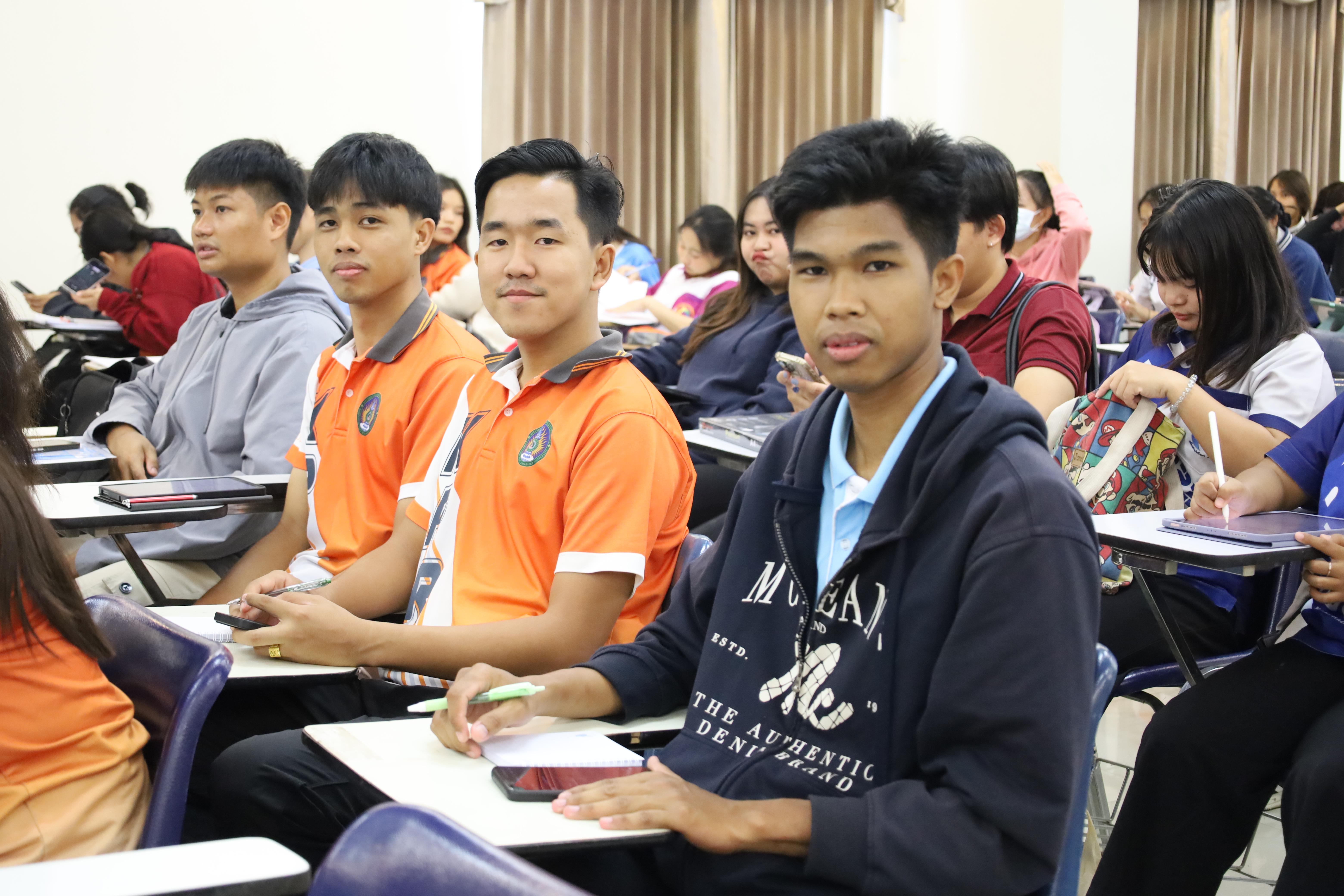 21. กิจกรรมเตรียมความพร้อมเพื่อสอบบรรจุเข้ารับราชการครู สำหรับนักศึกษาหลักสูตรครุศาสตรบัณฑิต วันที่ 2