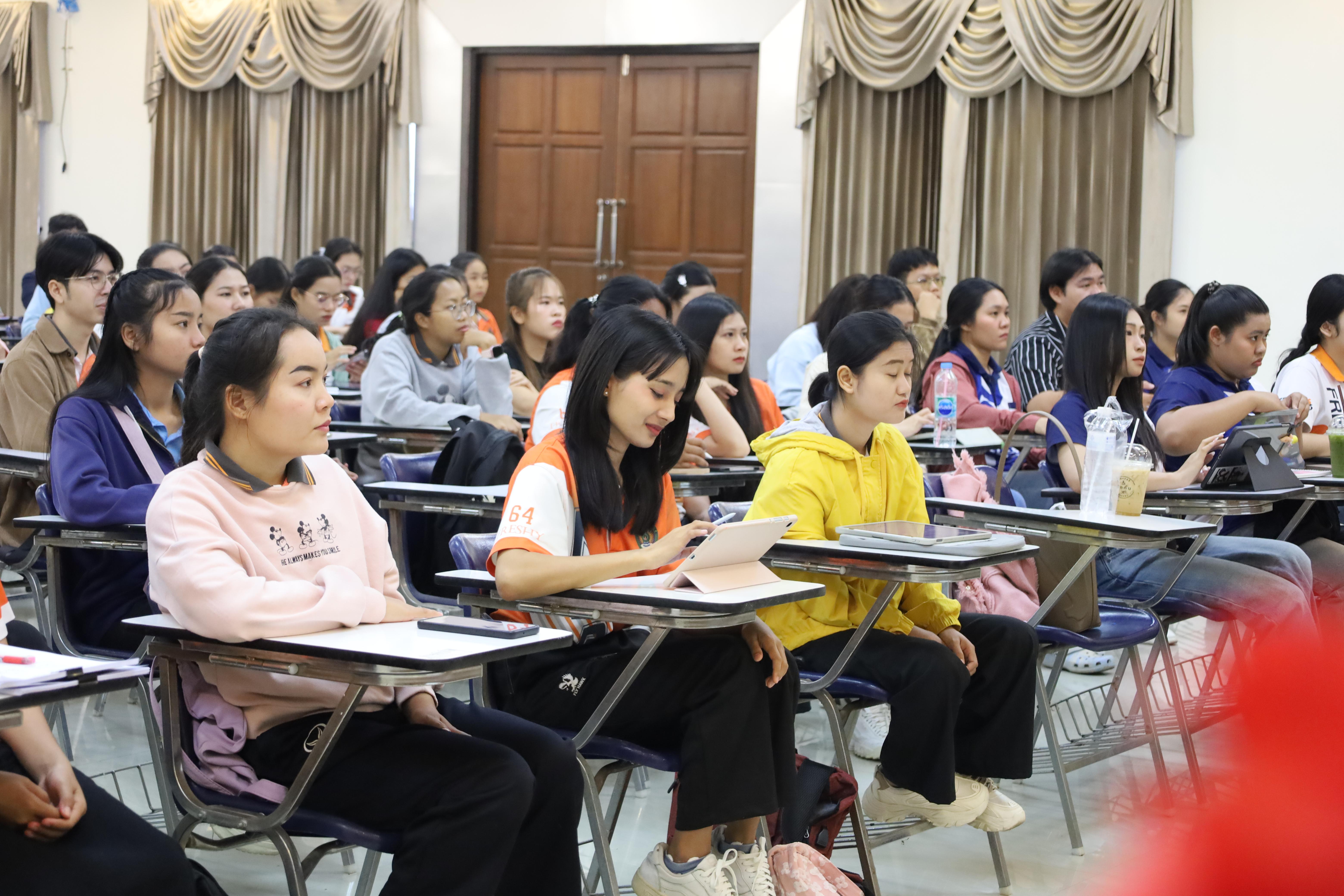 24. กิจกรรมเตรียมความพร้อมเพื่อสอบบรรจุเข้ารับราชการครู สำหรับนักศึกษาหลักสูตรครุศาสตรบัณฑิต วันที่ 2