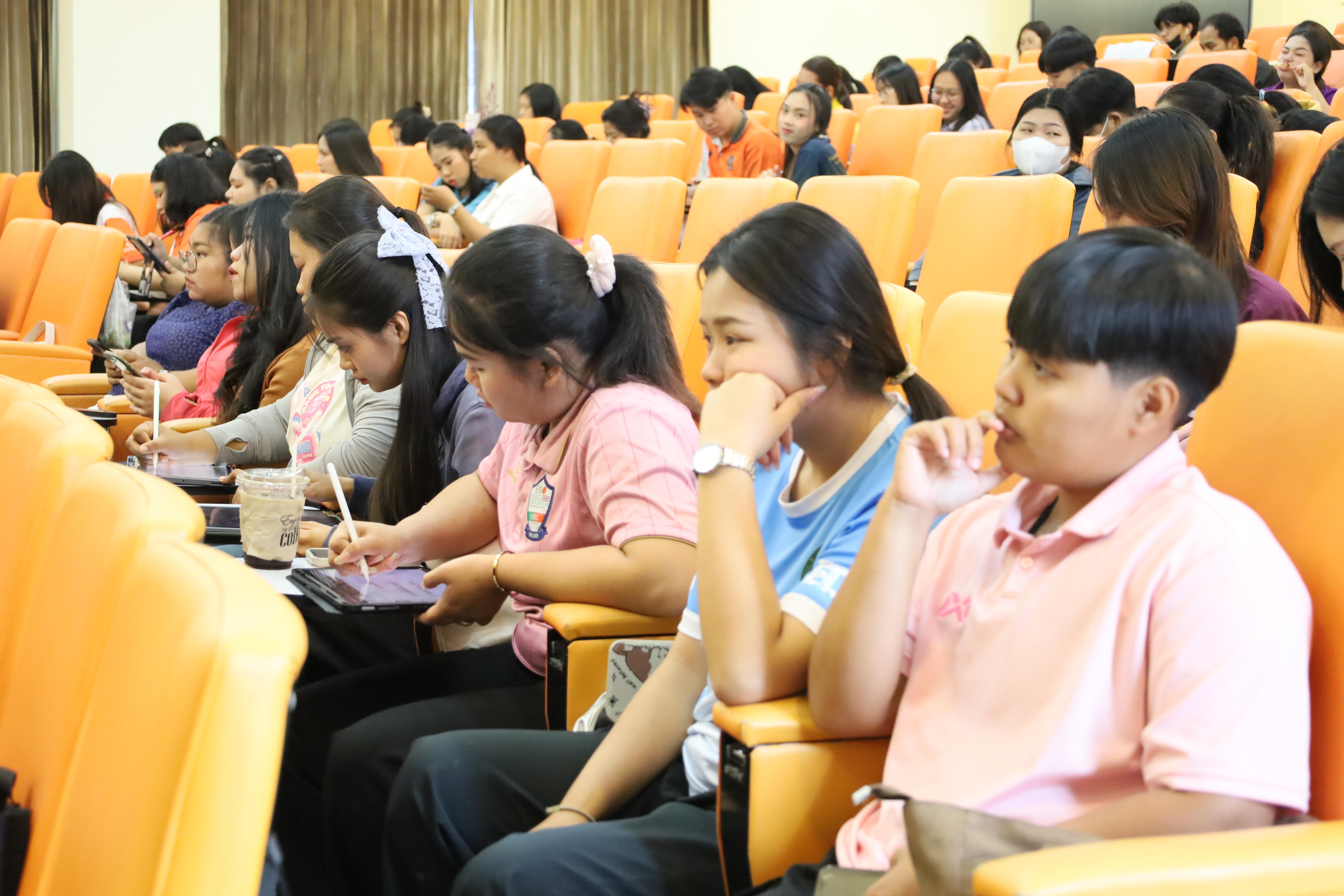 72. กิจกรรมเตรียมความพร้อมเพื่อสอบบรรจุเข้ารับราชการครู สำหรับนักศึกษาหลักสูตรครุศาสตรบัณฑิต วันที่ 2