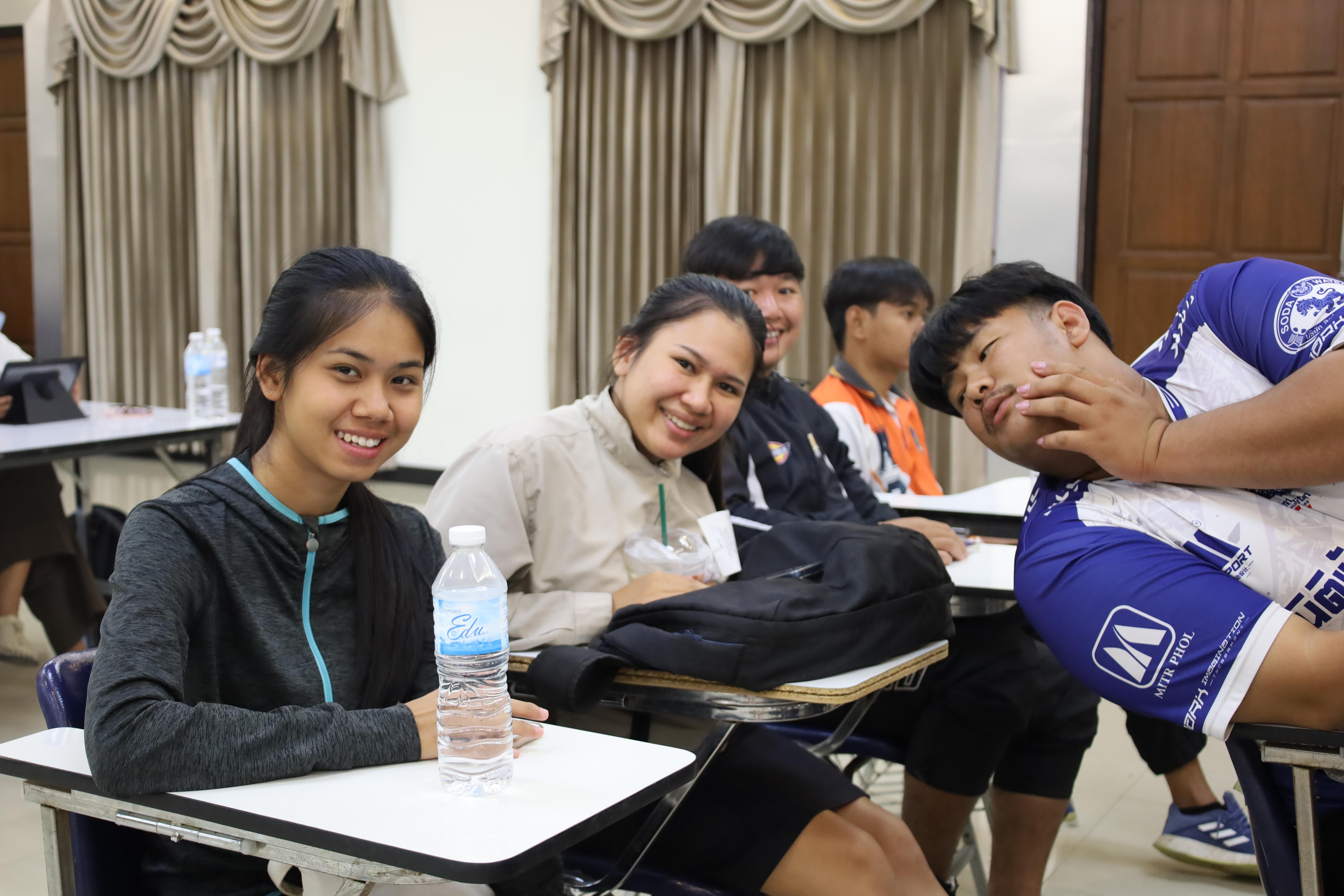 128. กิจกรรมเตรียมความพร้อมเพื่อสอบบรรจุเข้ารับราชการครู สำหรับนักศึกษาหลักสูตรครุศาสตรบัณฑิต วันที่ 2