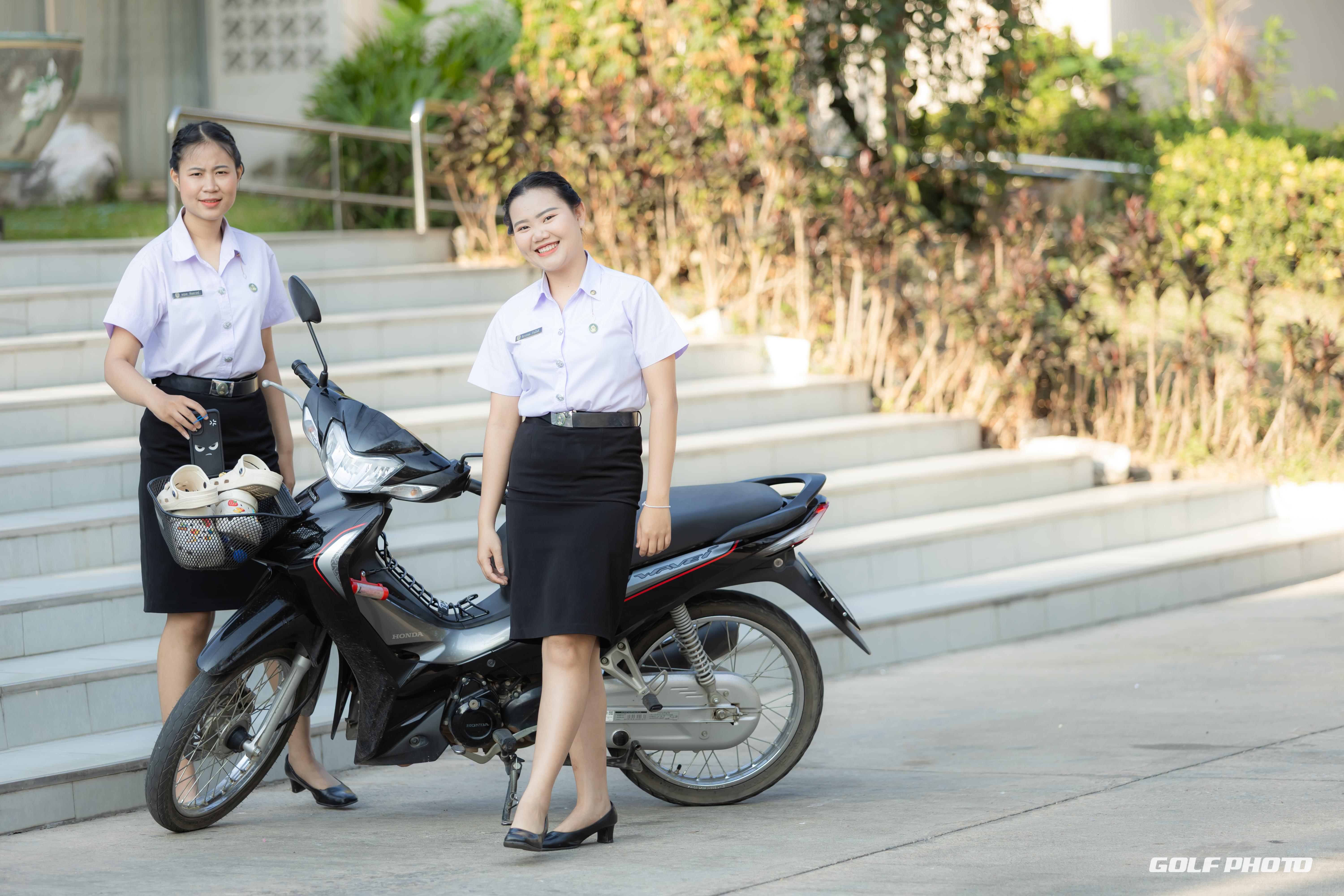 21. ประมวลภาพพิธีปัจฉิมนิเทศนักศึกษาหลักสูตรครุศาสตรบัณฑิต1
