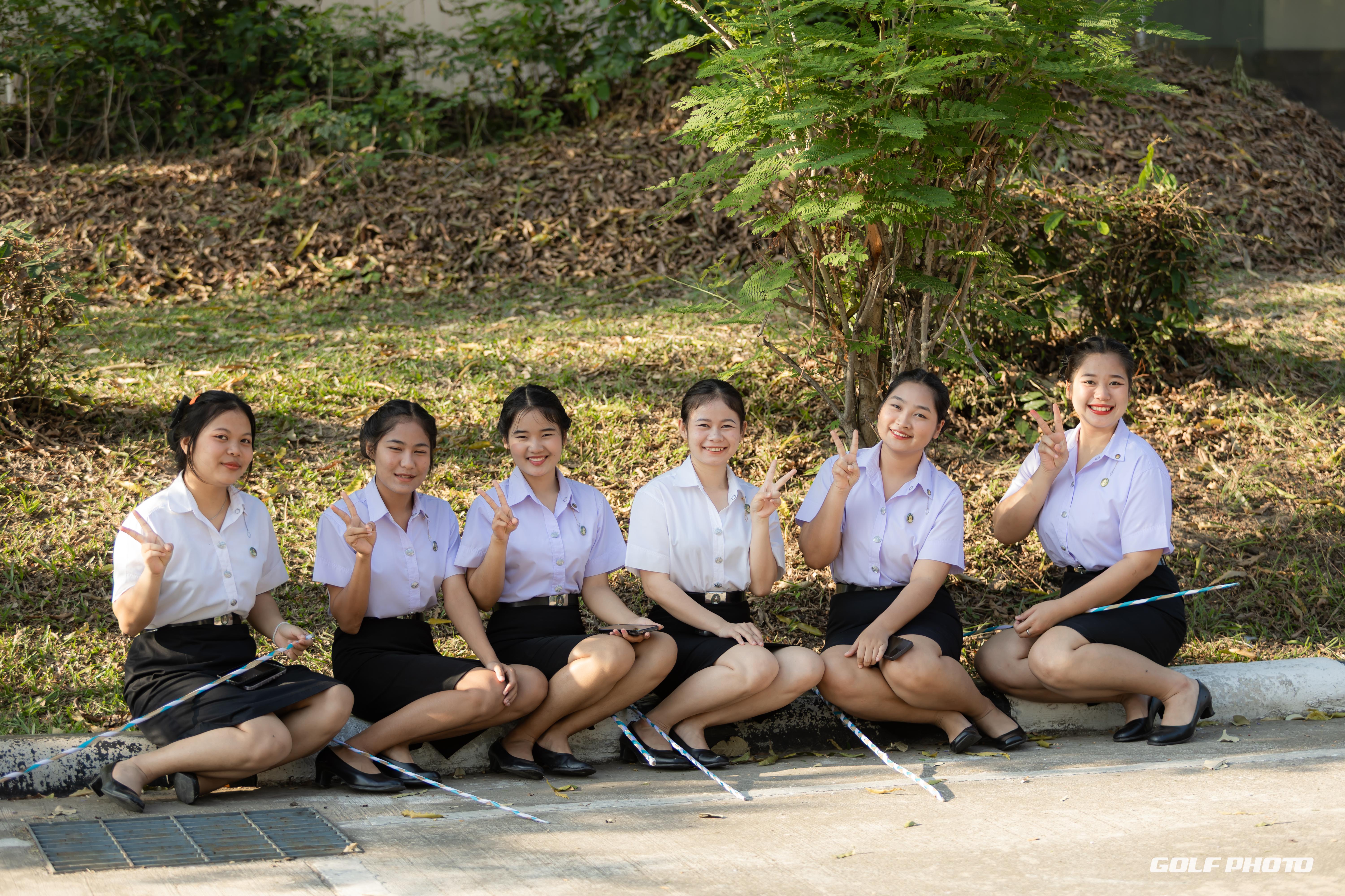 28. ประมวลภาพพิธีปัจฉิมนิเทศนักศึกษาหลักสูตรครุศาสตรบัณฑิต1