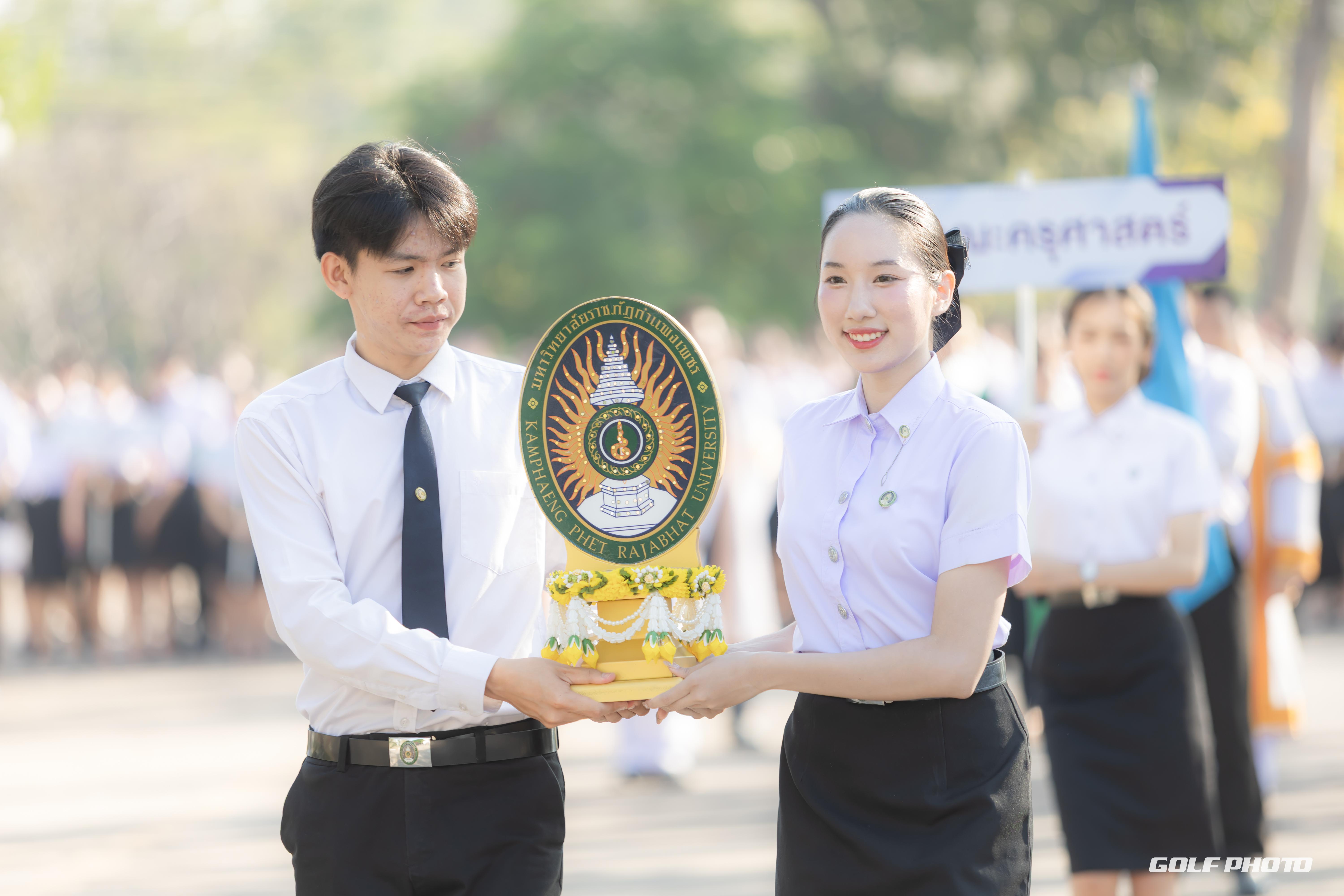 77. ประมวลภาพพิธีปัจฉิมนิเทศนักศึกษาหลักสูตรครุศาสตรบัณฑิต1