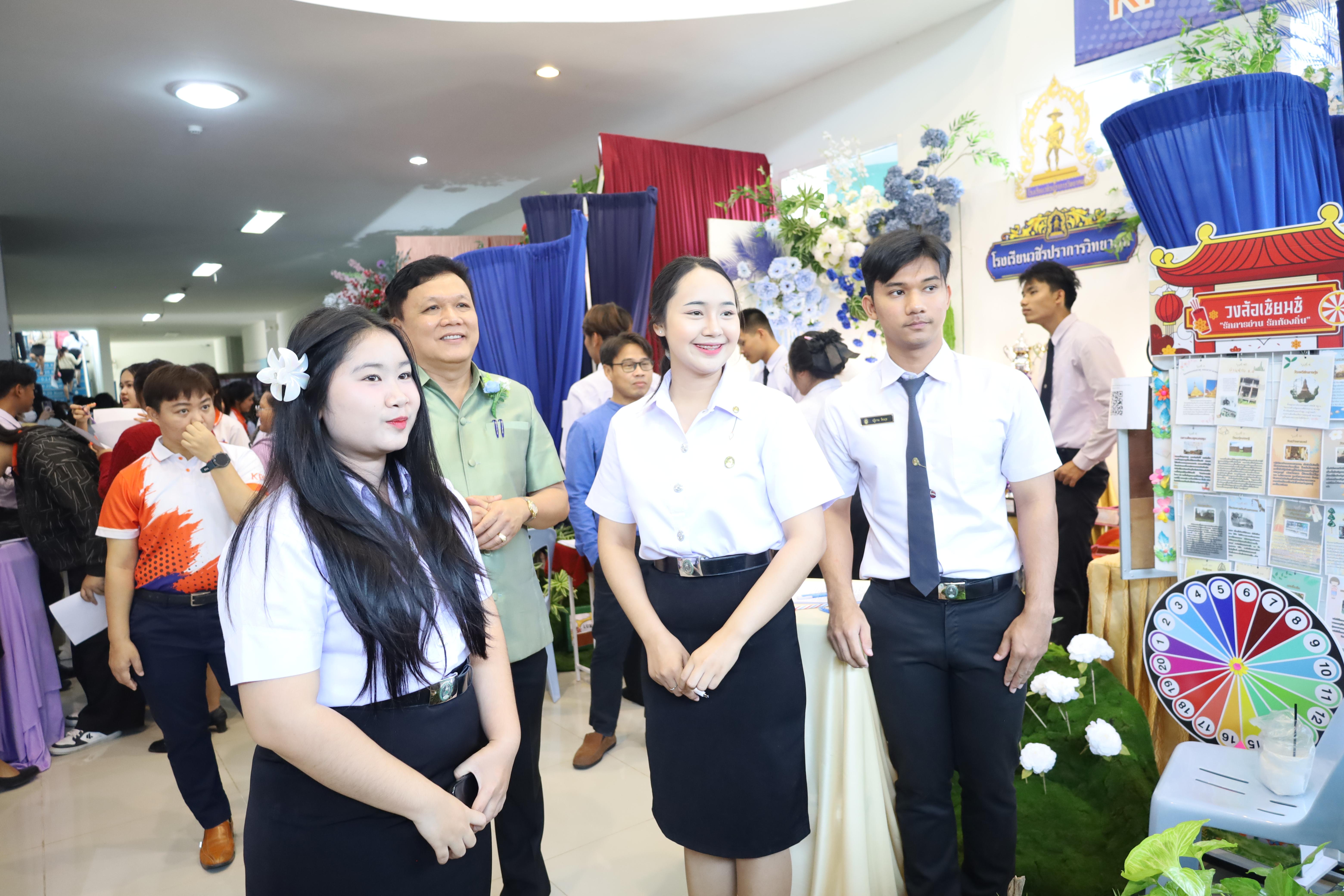 8. นิทรรศการนักศึกษาฝึกประสบการณ์วิชาชีพครู ประจำปีการศึกษา2567