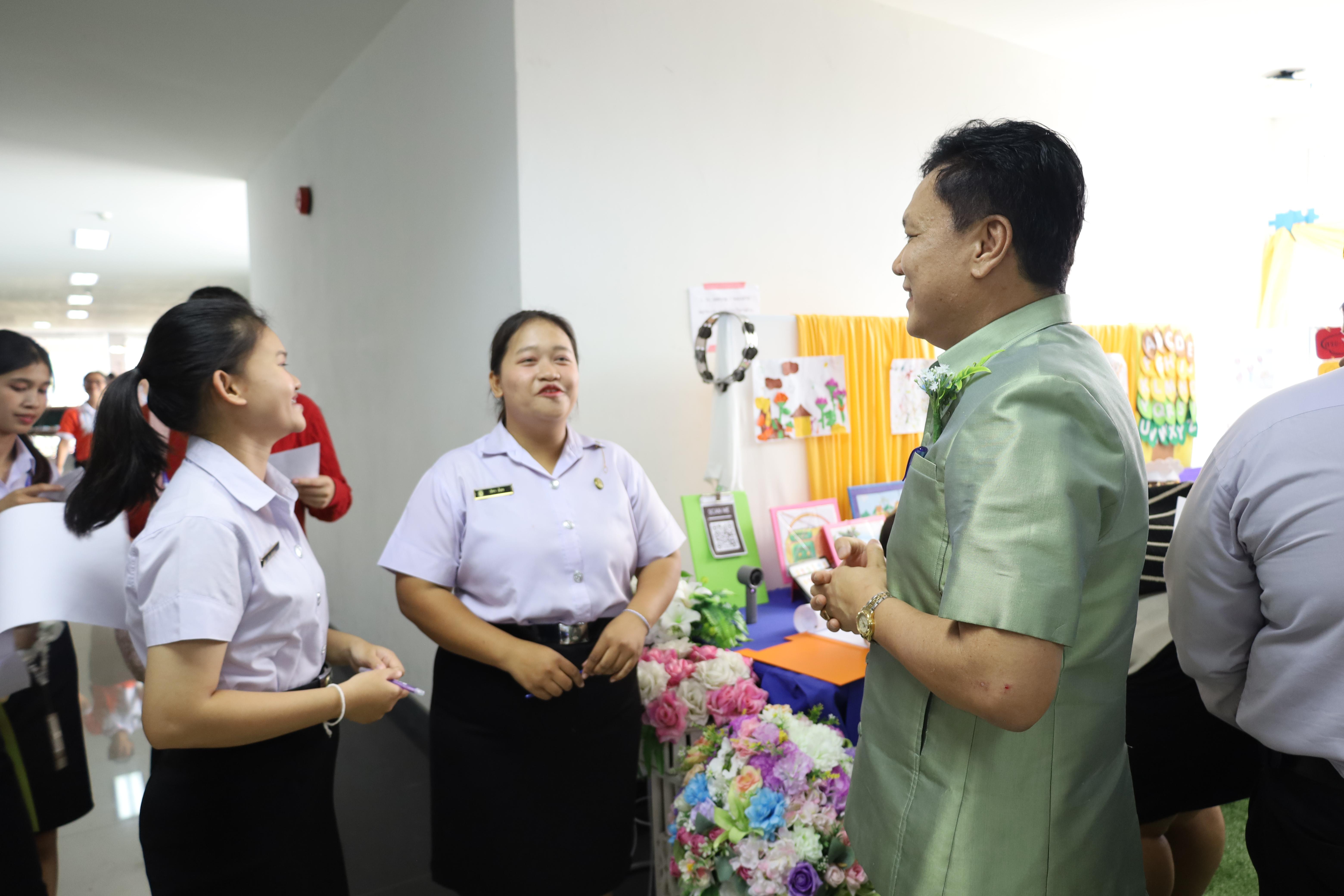 269. นิทรรศการนักศึกษาฝึกประสบการณ์วิชาชีพครู ประจำปีการศึกษา2567