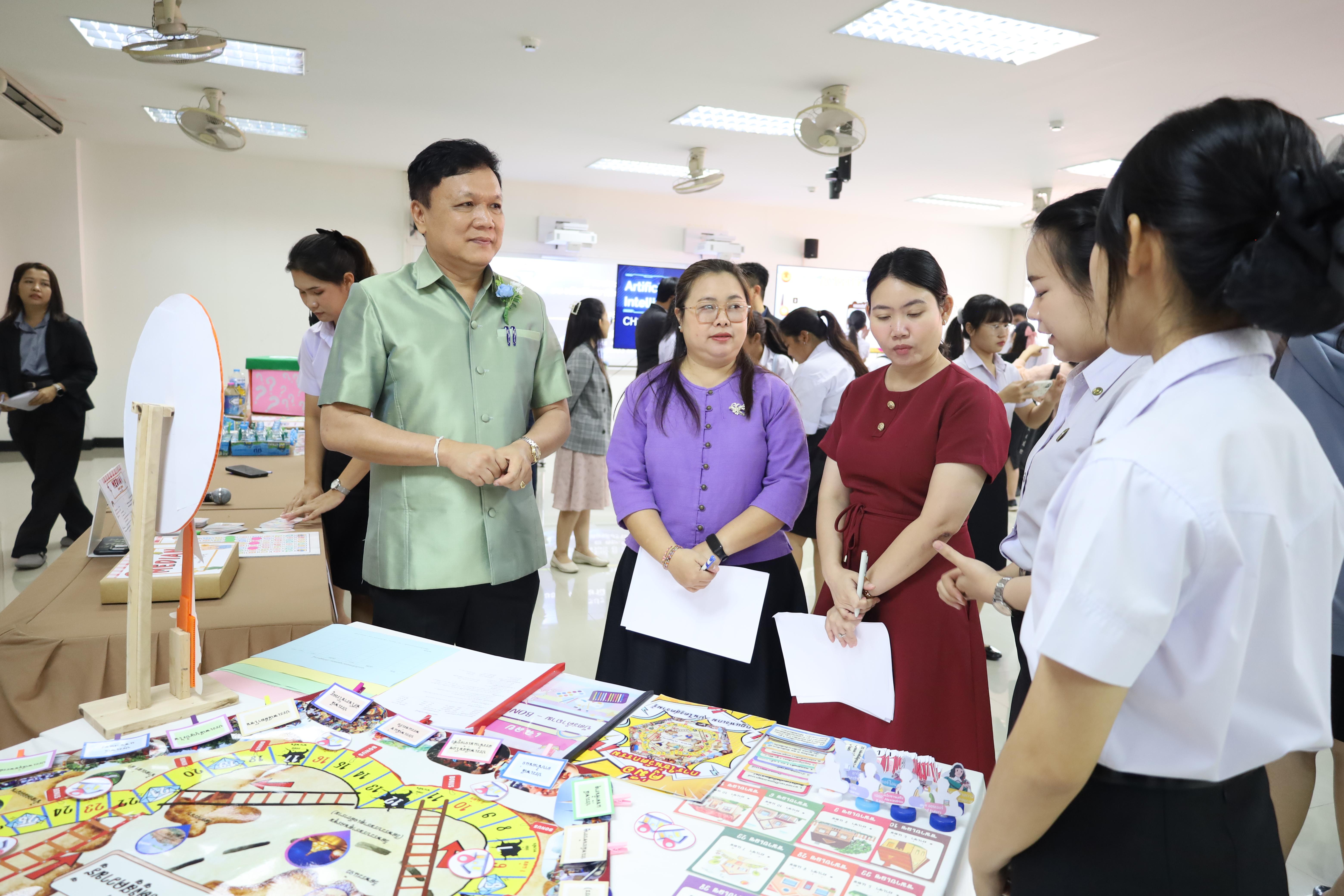 286. นิทรรศการนักศึกษาฝึกประสบการณ์วิชาชีพครู ประจำปีการศึกษา2567