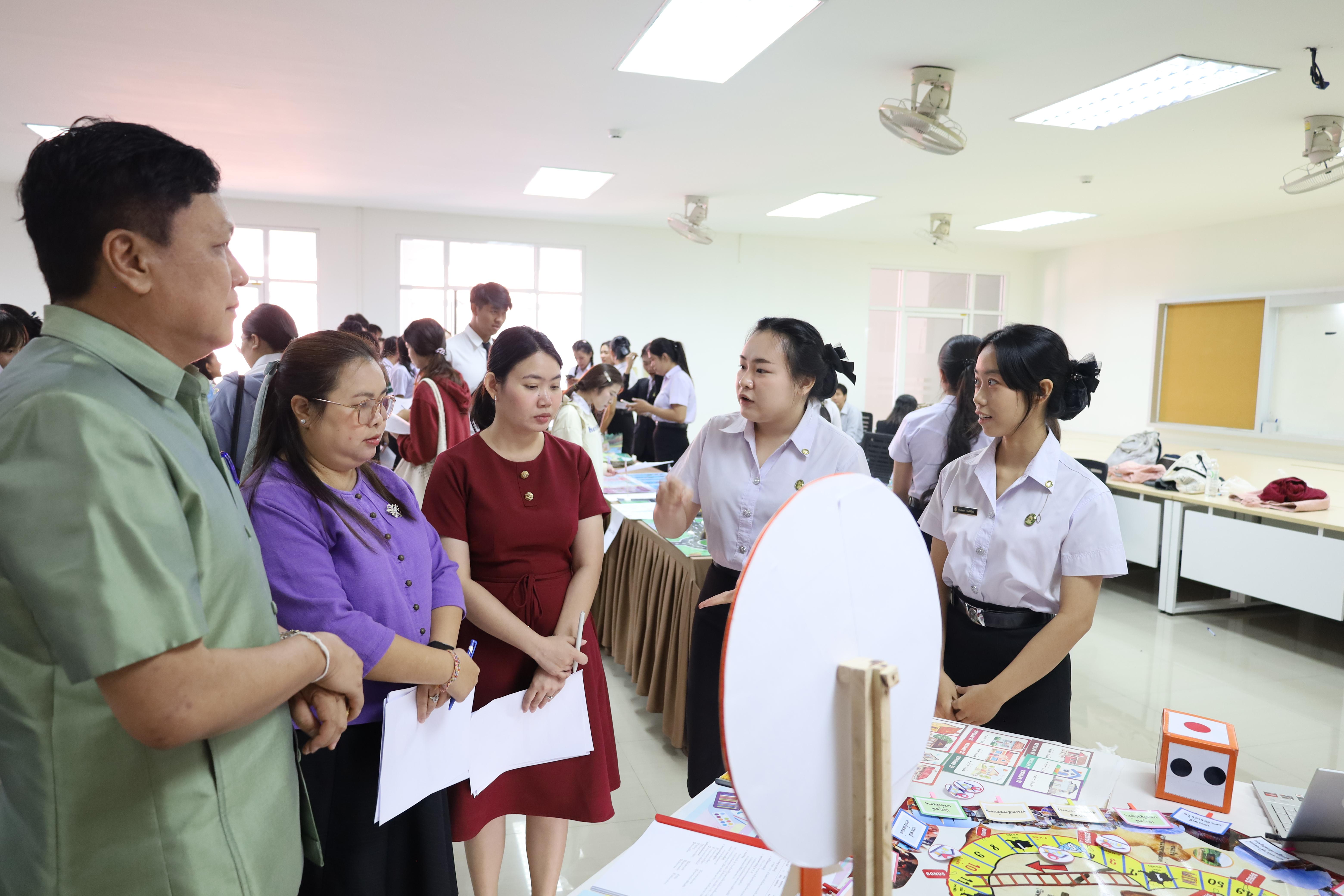 287. นิทรรศการนักศึกษาฝึกประสบการณ์วิชาชีพครู ประจำปีการศึกษา2567