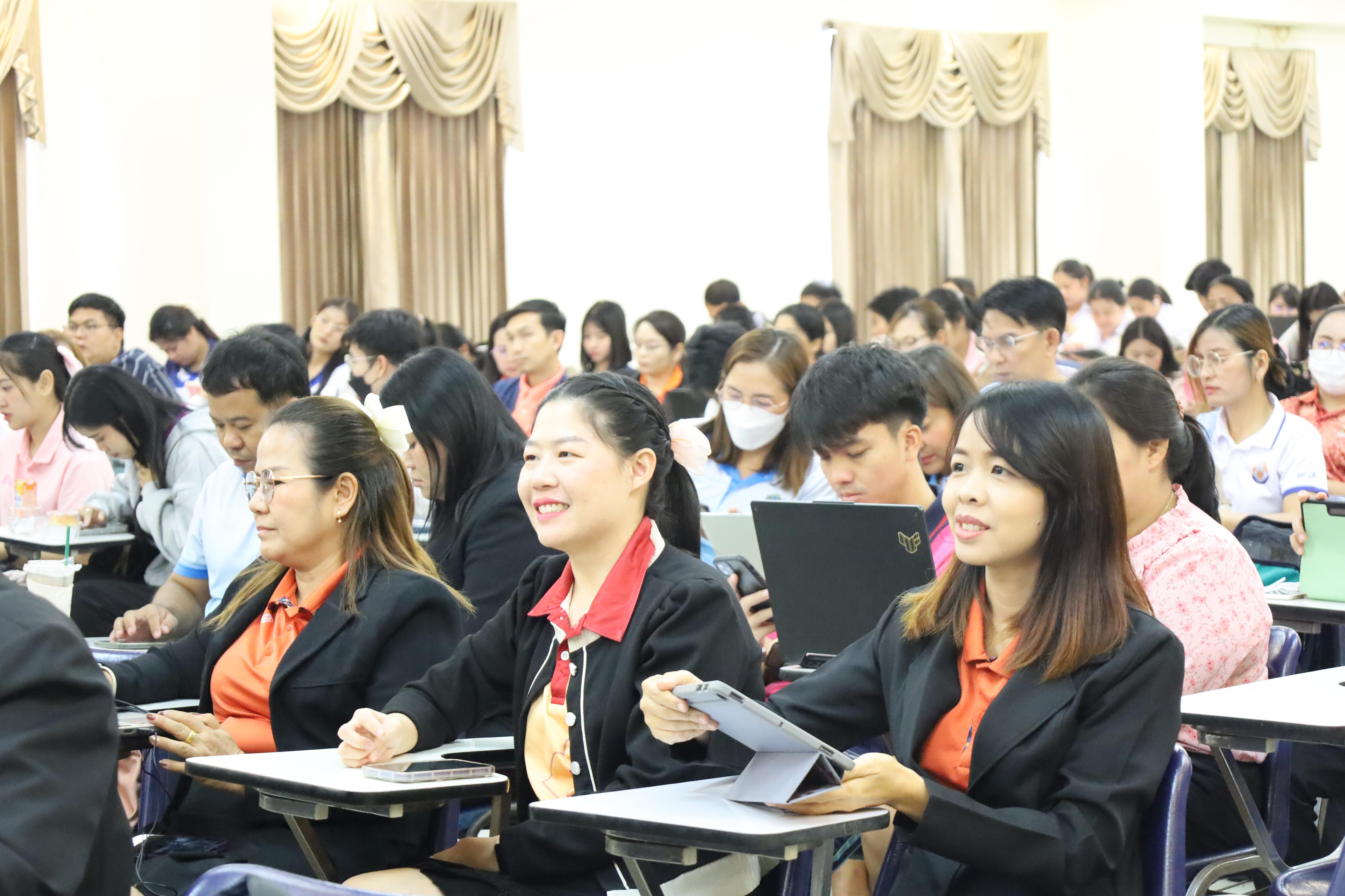 10. กิจกรรมโครงการพัฒนานวัตกรทางการศึกษาเพื่อพัฒนาท้องถิ่นโดยใช้สมรรถนะเป็นฐาน