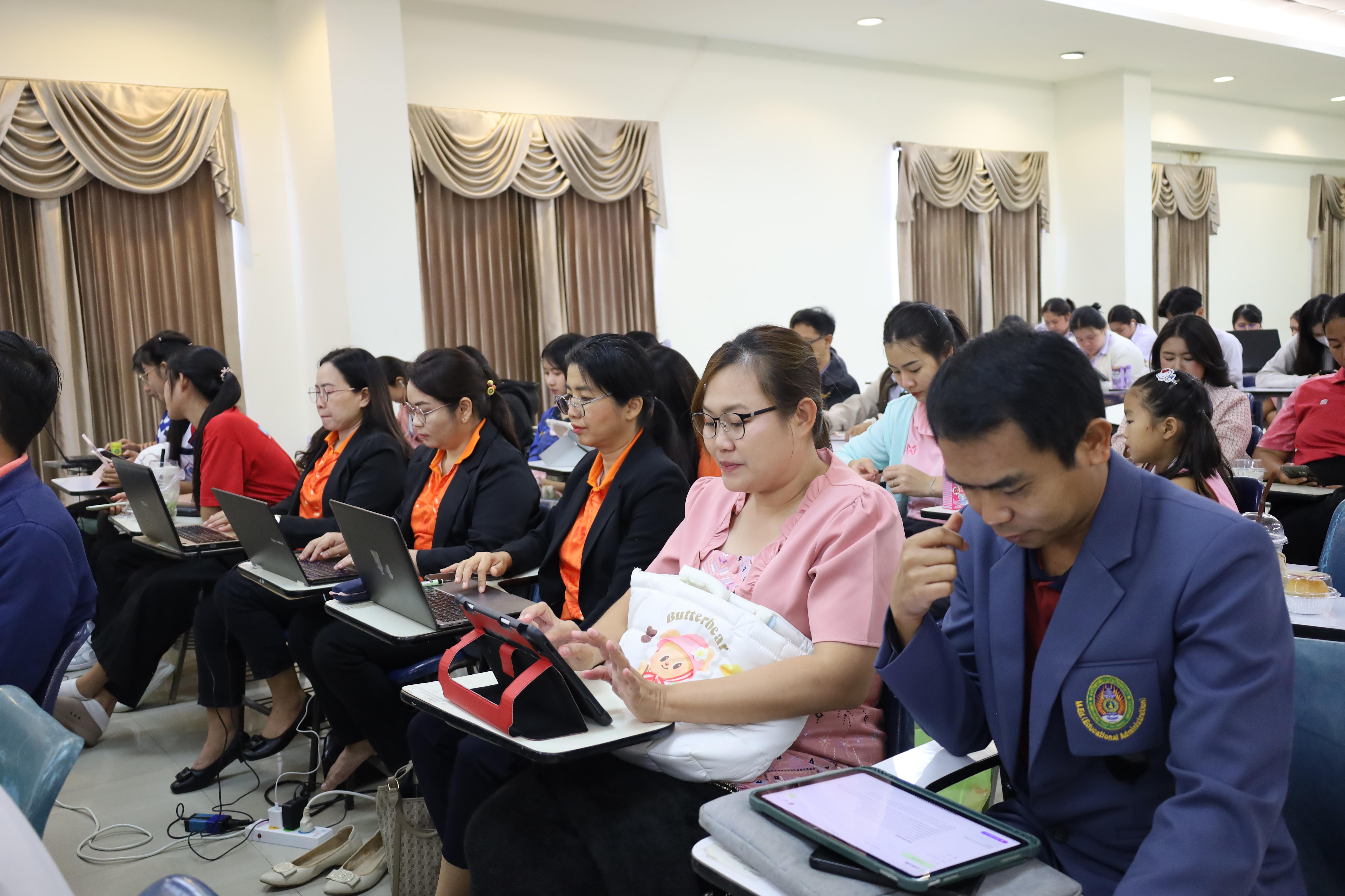 30. กิจกรรมโครงการพัฒนานวัตกรทางการศึกษาเพื่อพัฒนาท้องถิ่นโดยใช้สมรรถนะเป็นฐาน