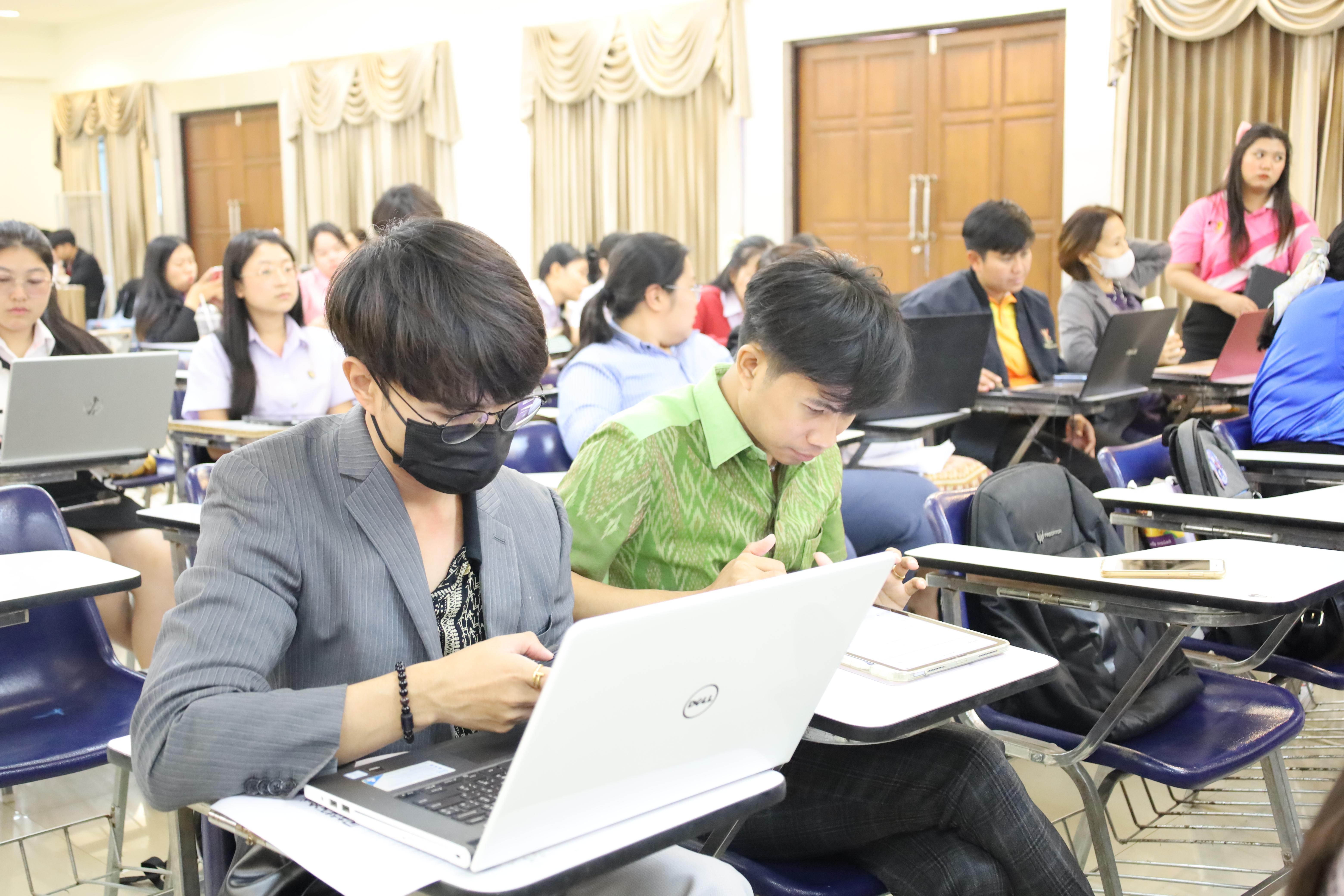 32. กิจกรรมโครงการพัฒนานวัตกรทางการศึกษาเพื่อพัฒนาท้องถิ่นโดยใช้สมรรถนะเป็นฐาน