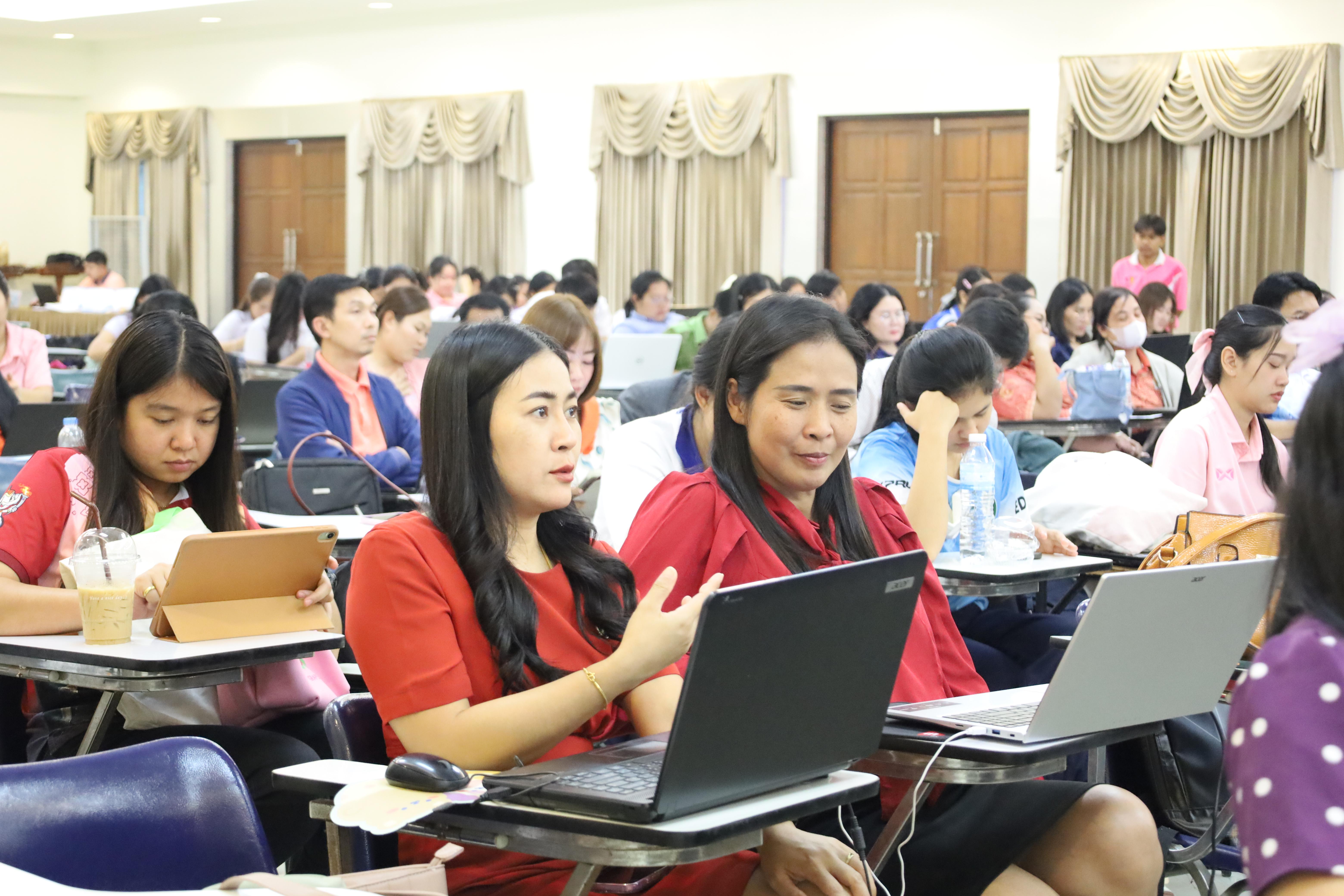 49. กิจกรรมโครงการพัฒนานวัตกรทางการศึกษาเพื่อพัฒนาท้องถิ่นโดยใช้สมรรถนะเป็นฐาน