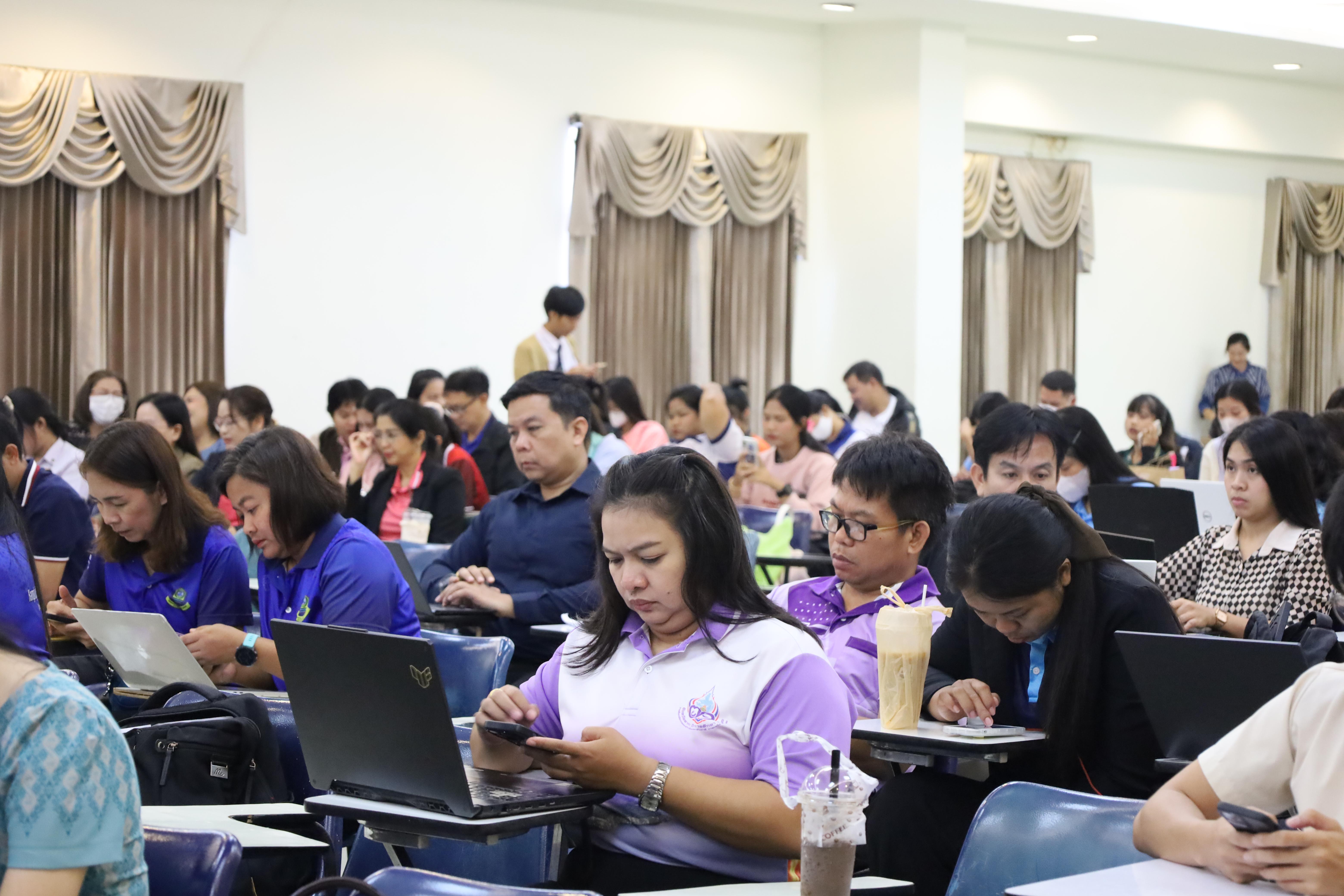 7. กิจกรรมโครงการพัฒนานวัตกรทางการศึกษาเพื่อพัฒนาท้องถิ่นโดยใช้สมรรถนะเป็นฐาน วันที่2