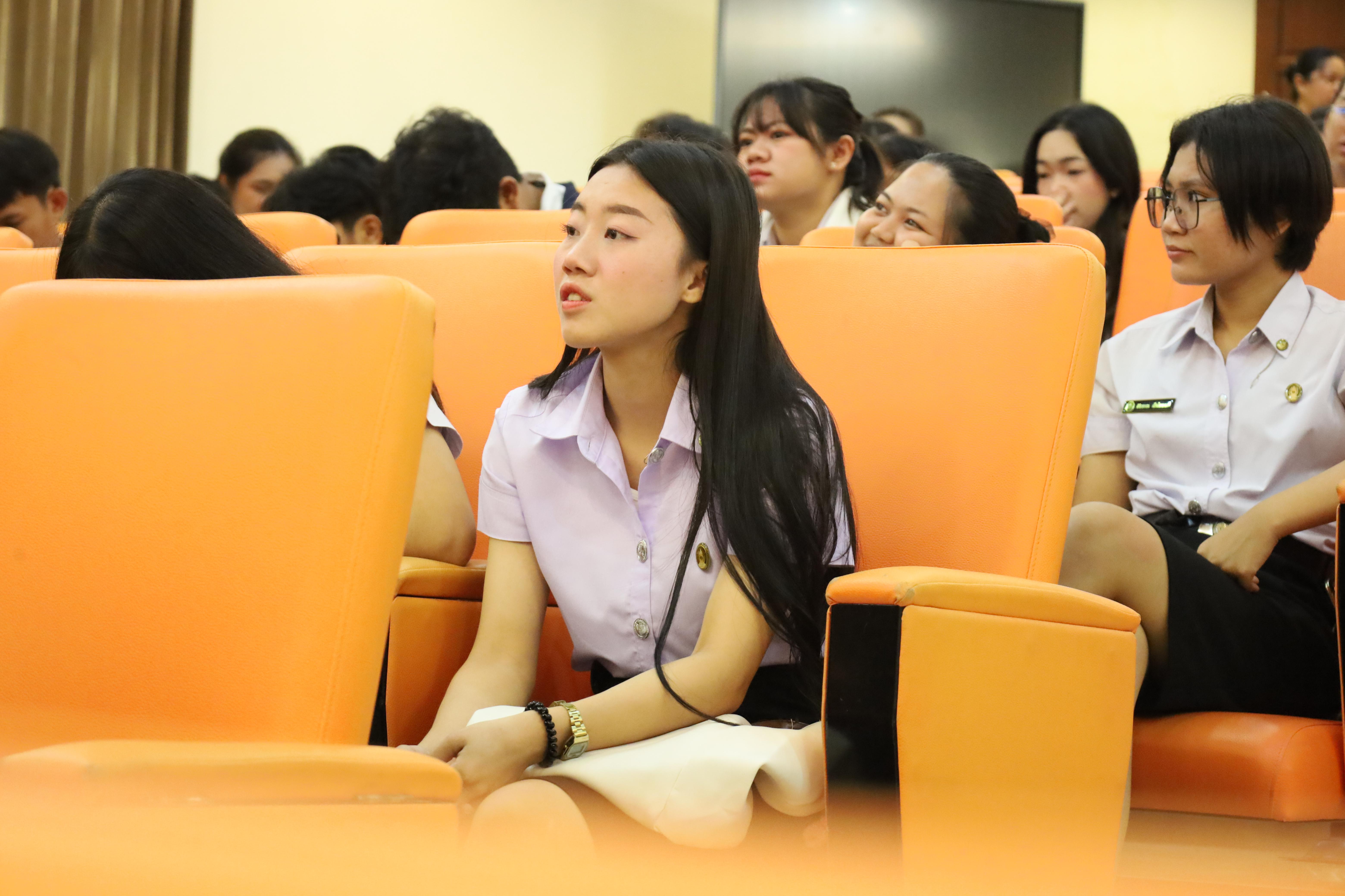 57. การเสวนาวิชาการสอบครูผู้ช่วย "ชีวิตฝึกสอน"