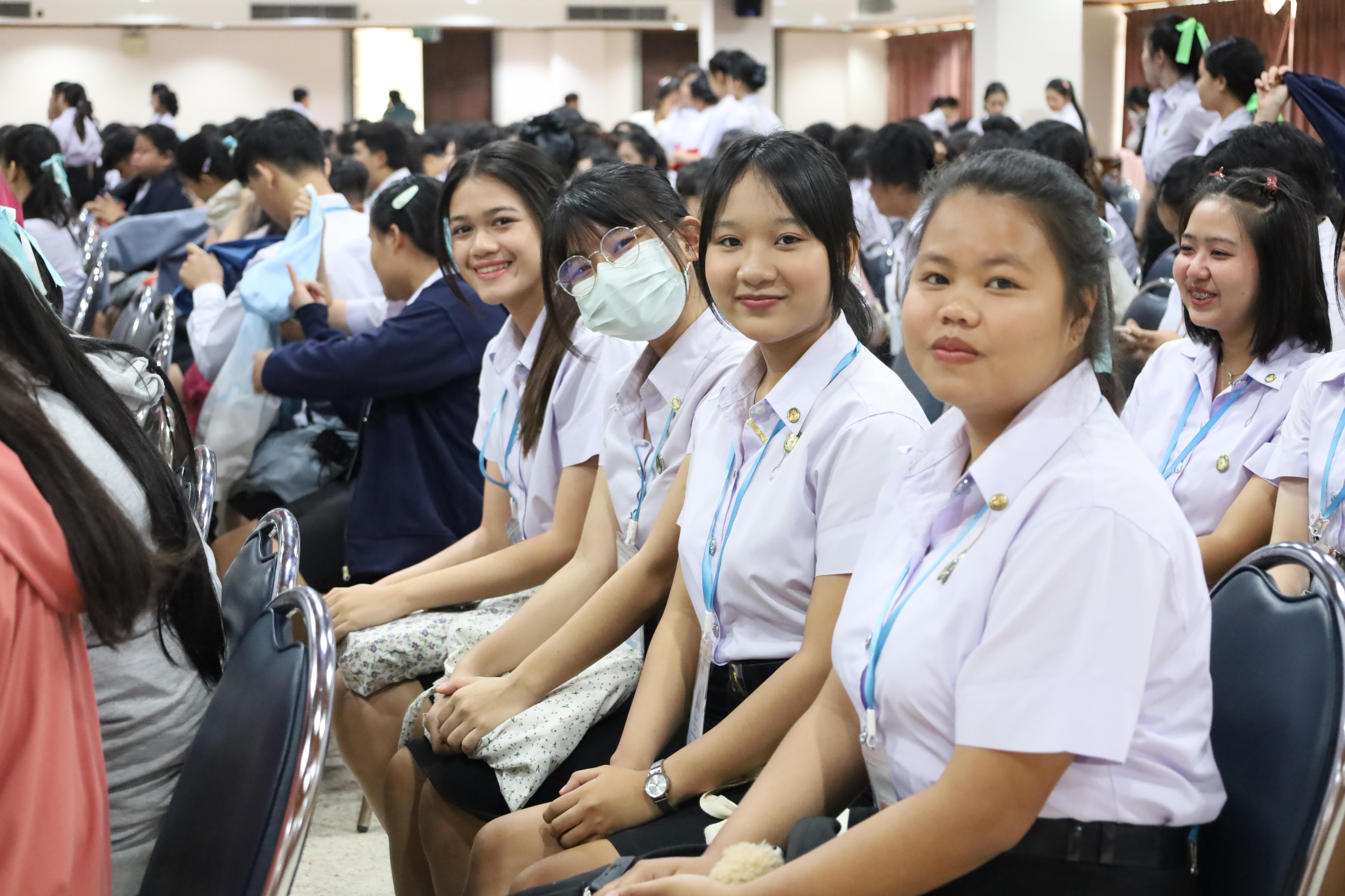 63. กิจกรรมอบรมพัฒนาทักษะนักศึกษาตามฐานสมรรถนะ ชั้นปีที่ 1 (ครูดี)