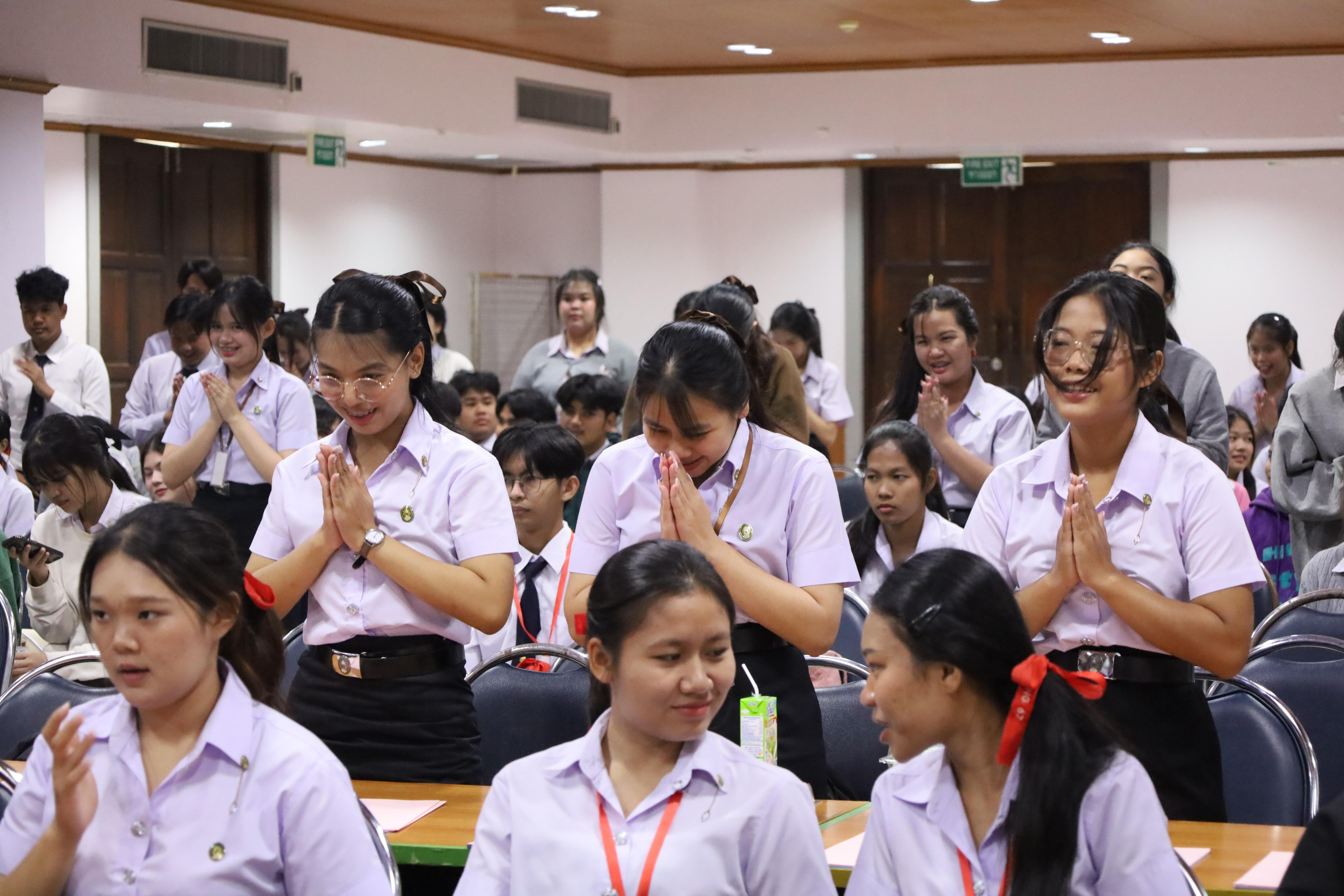 78. กิจกรรมอบรมพัฒนาทักษะนักศึกษาตามฐานสมรรถนะ ชั้นปีที่ 1 (ครูดี)