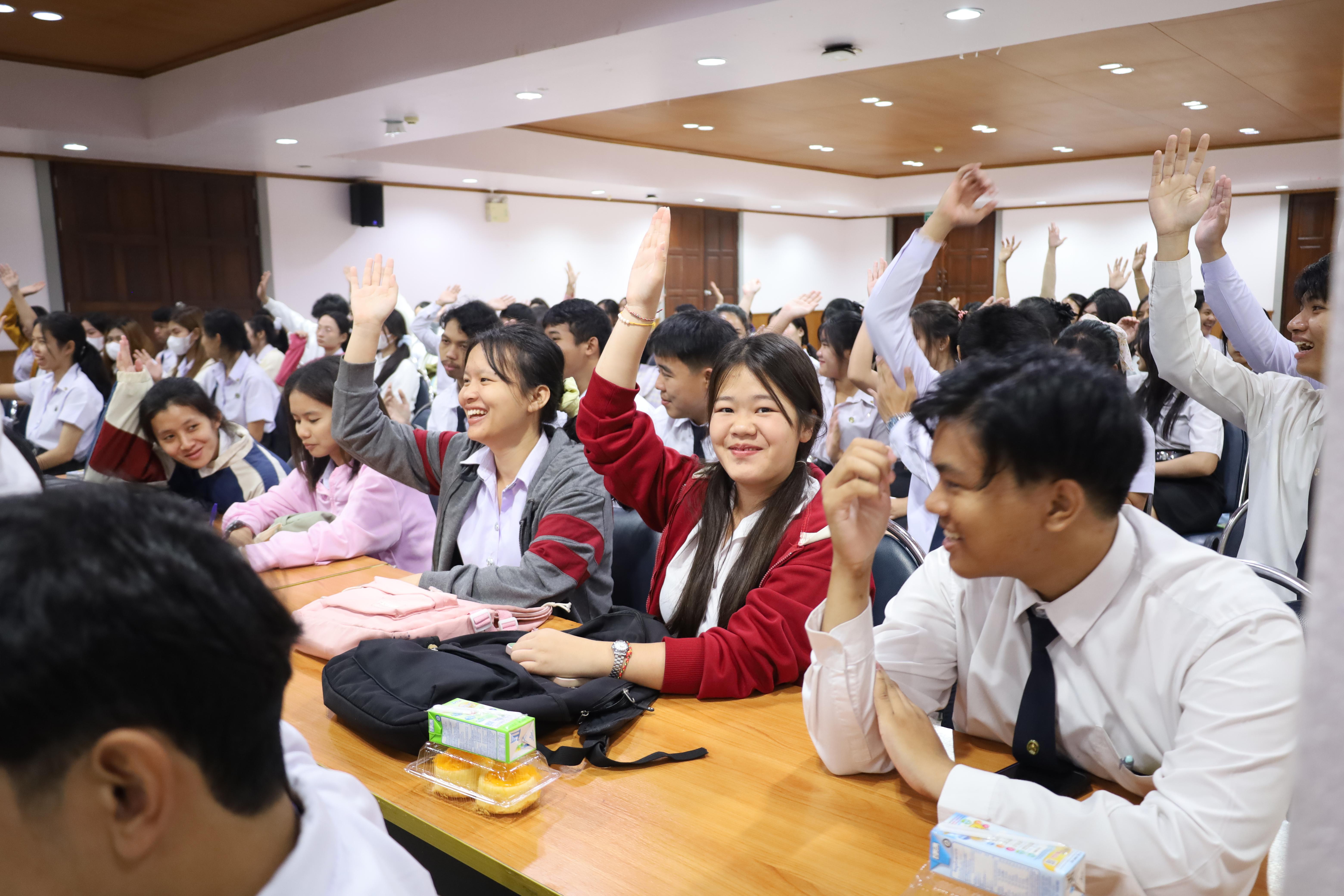 126. กิจกรรมอบรมพัฒนาทักษะนักศึกษาตามฐานสมรรถนะ ชั้นปีที่ 1 (ครูดี)