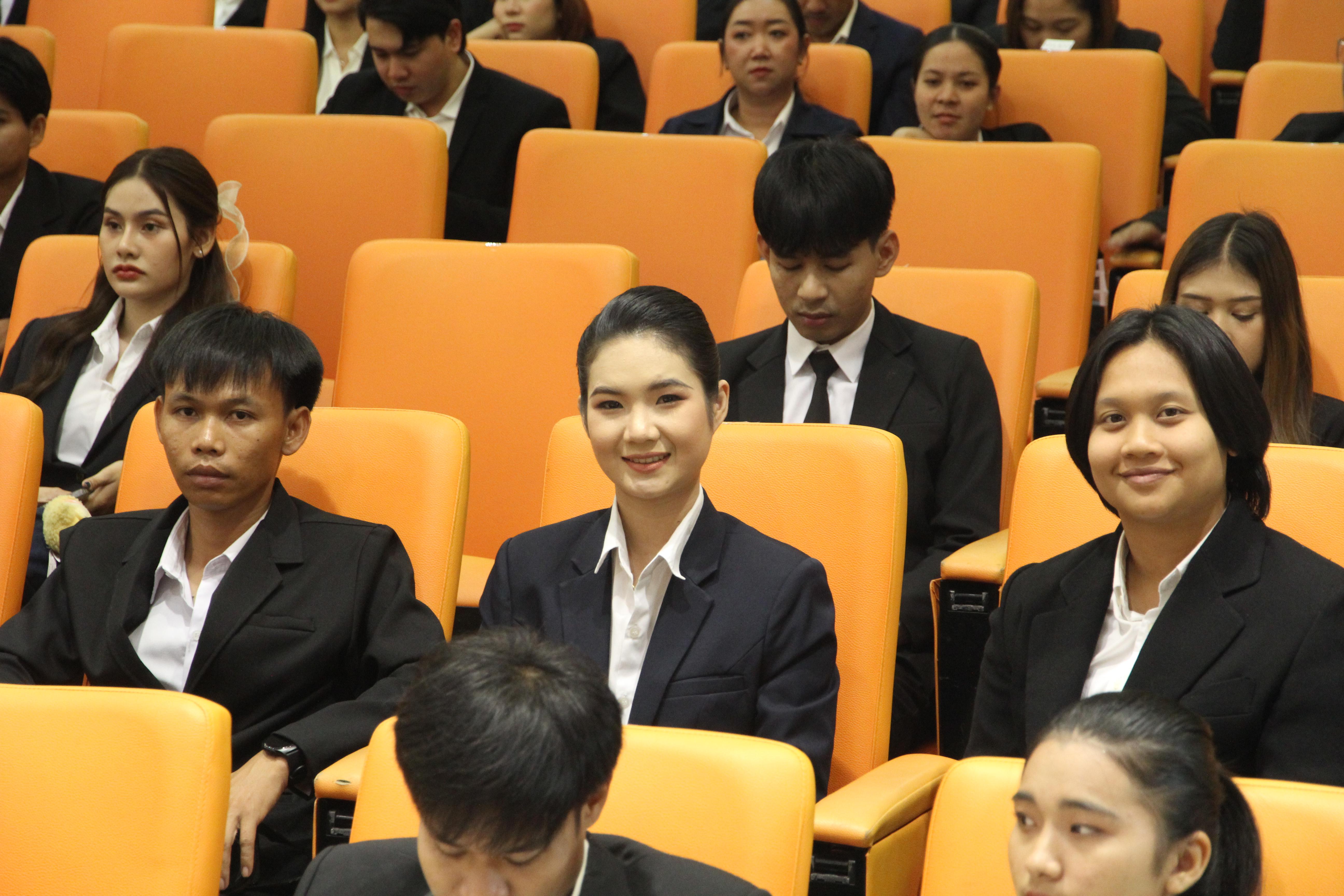 29. พิธีปัจฉิมนิเทศนักศึกษาหลักสูตรประกาศนียบัตรบัณฑิต สาขาวิชาชีพครู ประจำปีการศึกษา 2567