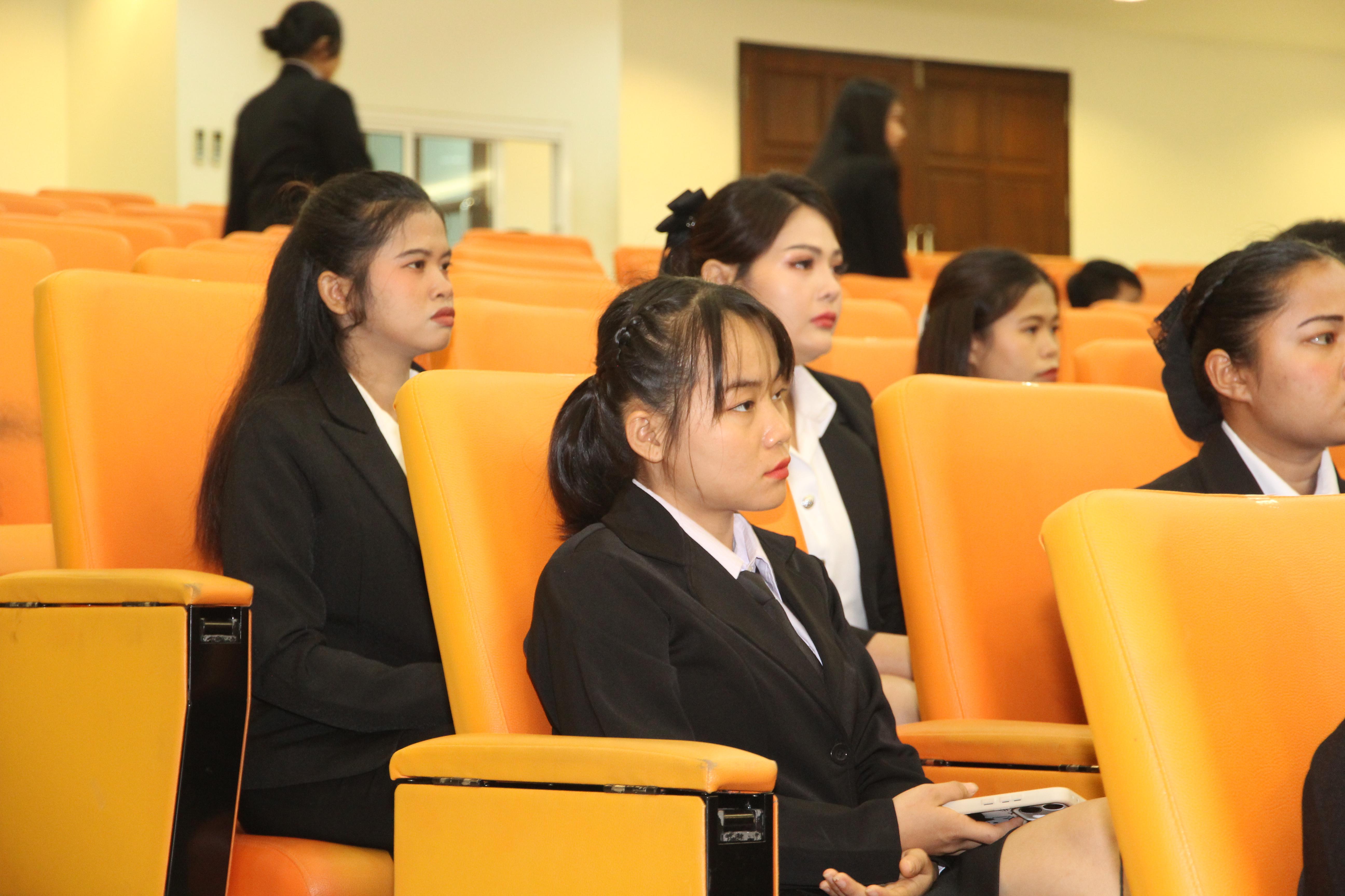84. พิธีปัจฉิมนิเทศนักศึกษาหลักสูตรประกาศนียบัตรบัณฑิต สาขาวิชาชีพครู ประจำปีการศึกษา 2567