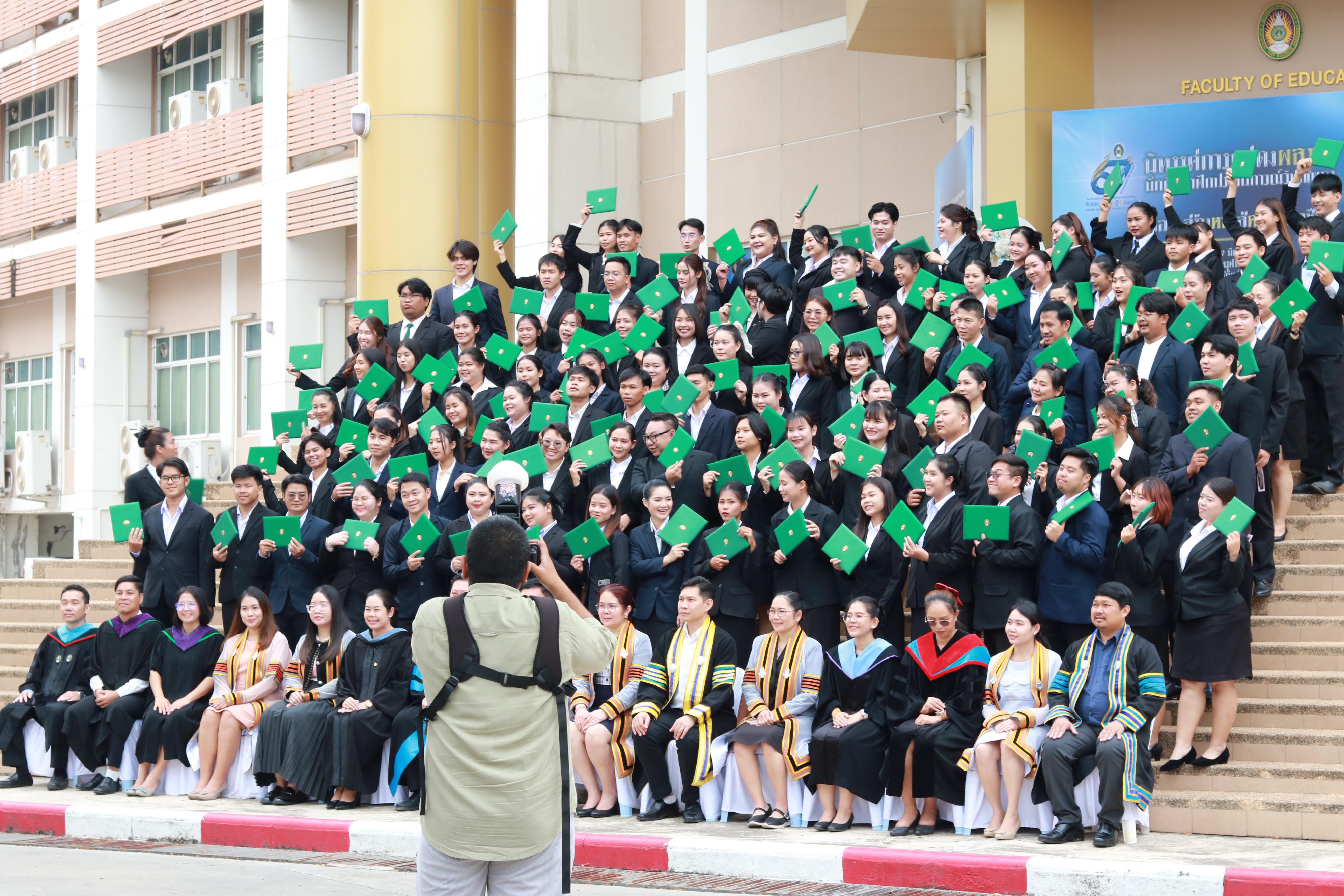 388. พิธีปัจฉิมนิเทศนักศึกษาหลักสูตรประกาศนียบัตรบัณฑิต สาขาวิชาชีพครู ประจำปีการศึกษา 2567