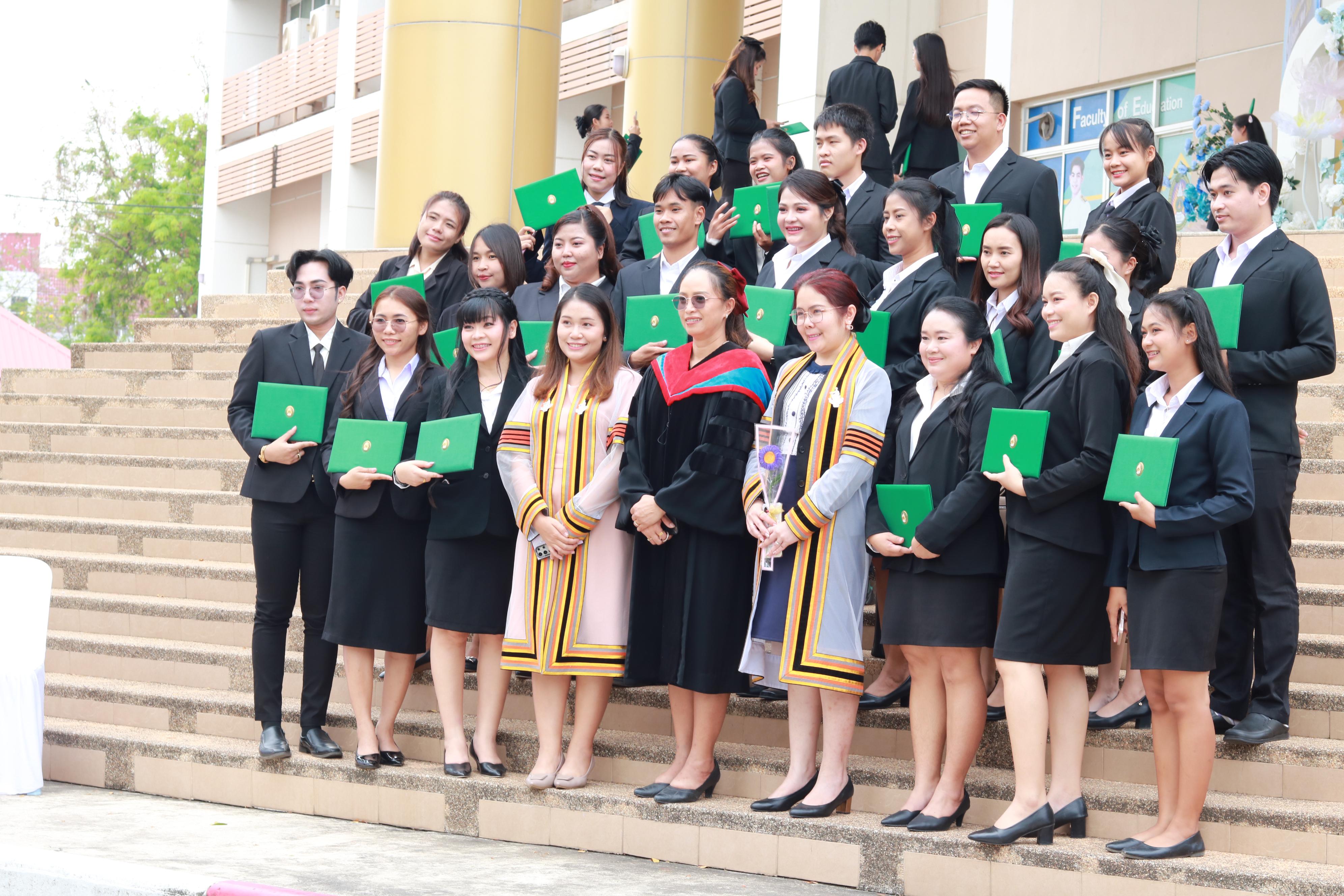 417. พิธีปัจฉิมนิเทศนักศึกษาหลักสูตรประกาศนียบัตรบัณฑิต สาขาวิชาชีพครู ประจำปีการศึกษา 2567