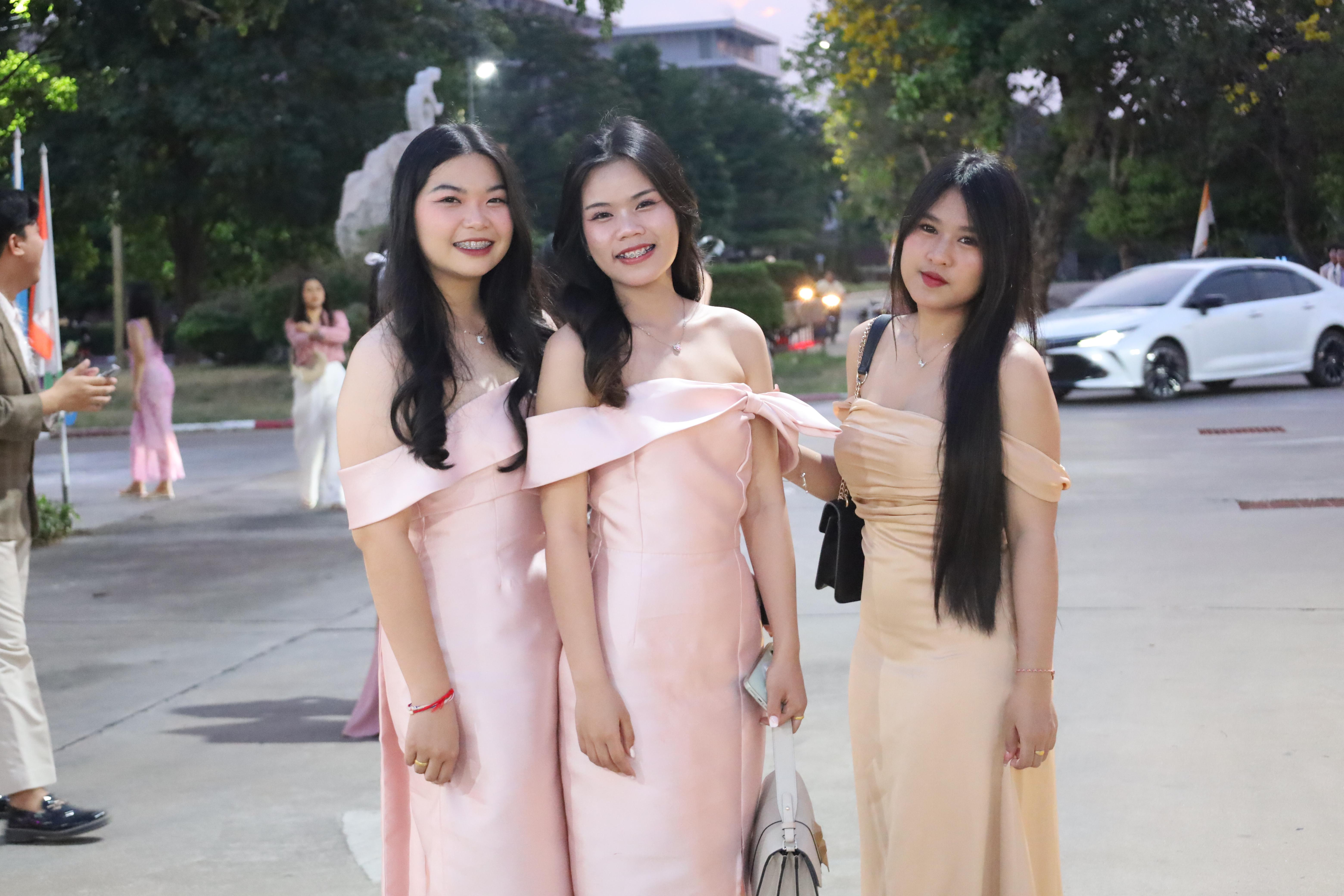 36. งานราตรีสีฟ้า