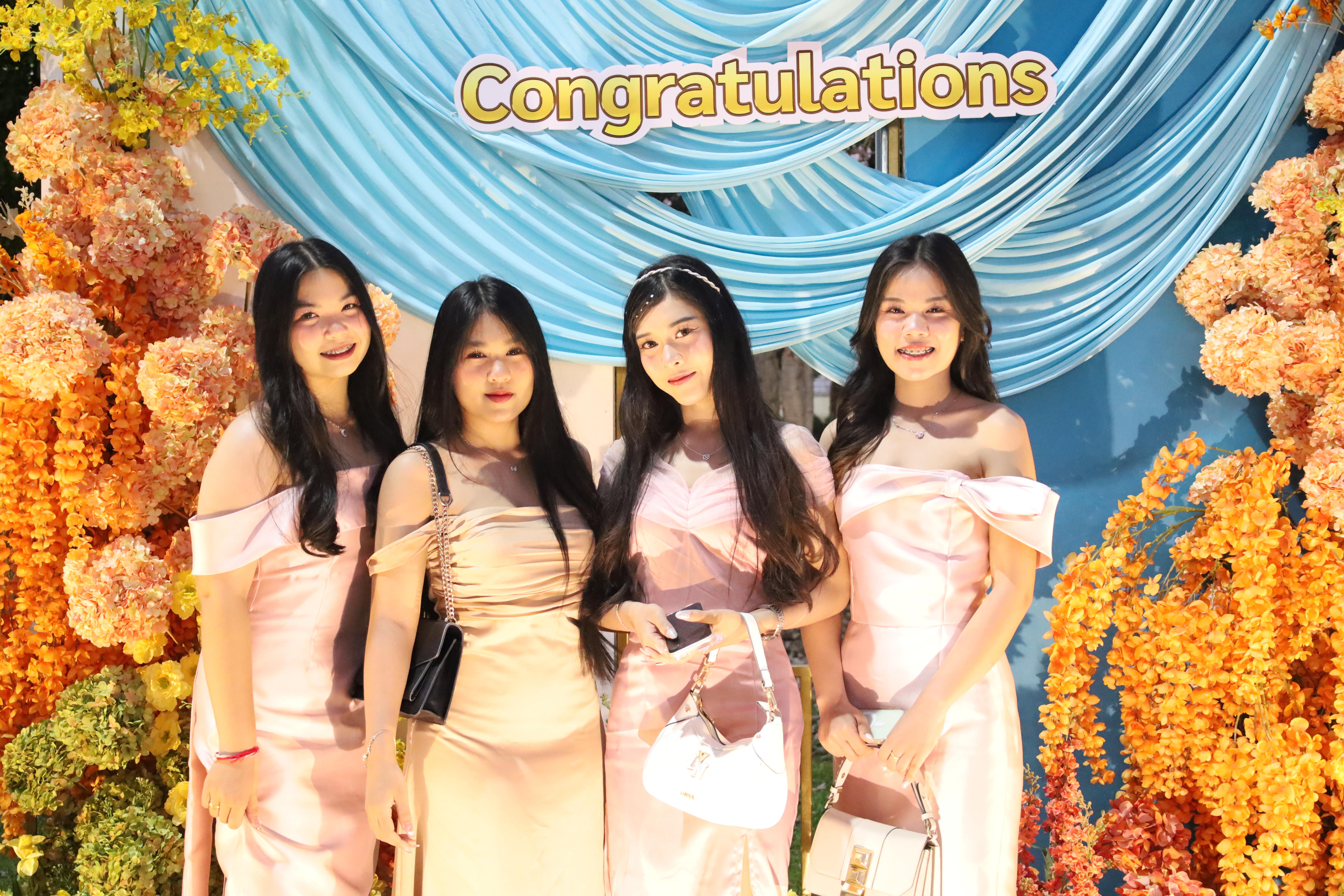 44. งานราตรีสีฟ้า