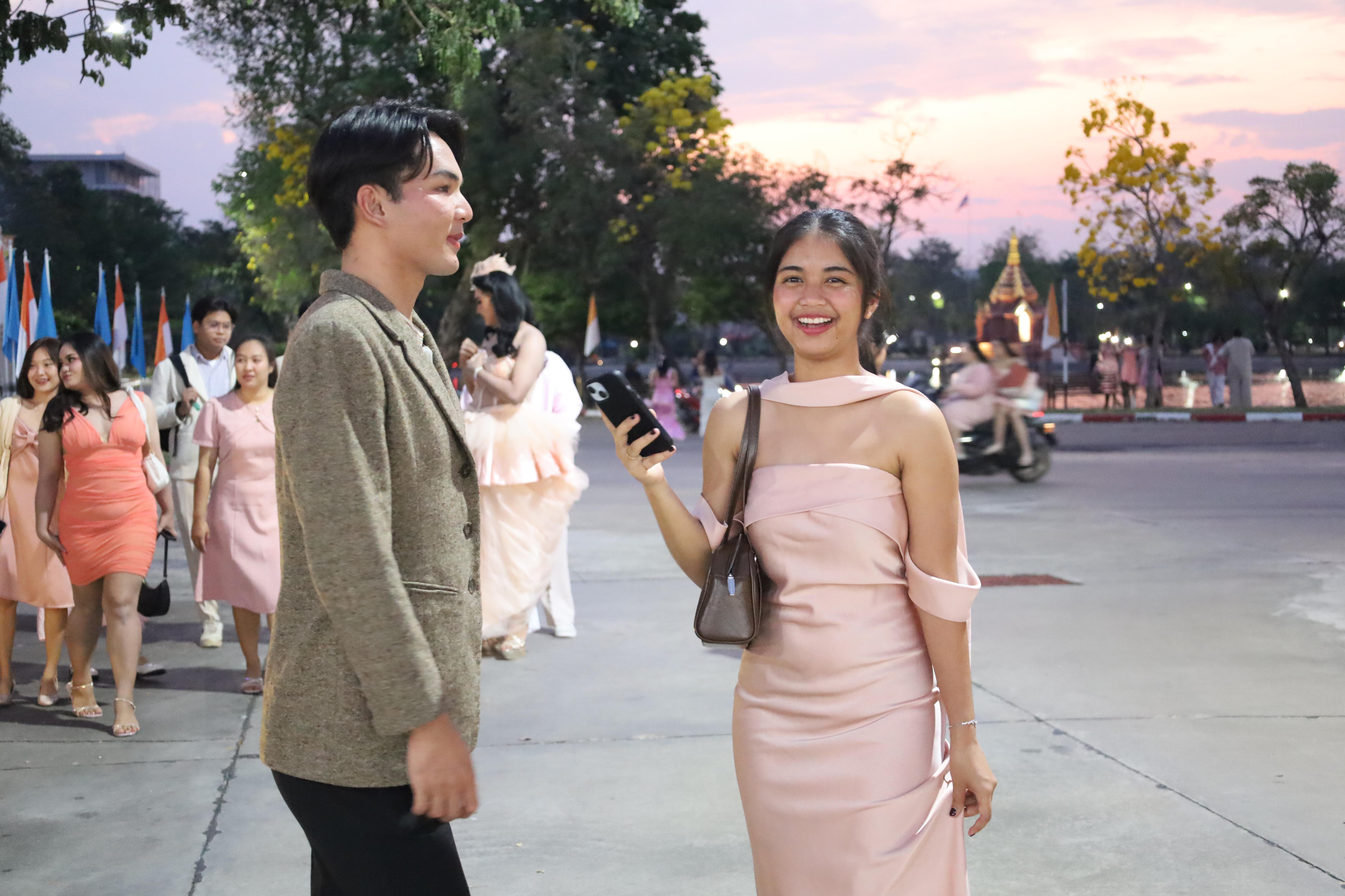 48. งานราตรีสีฟ้า