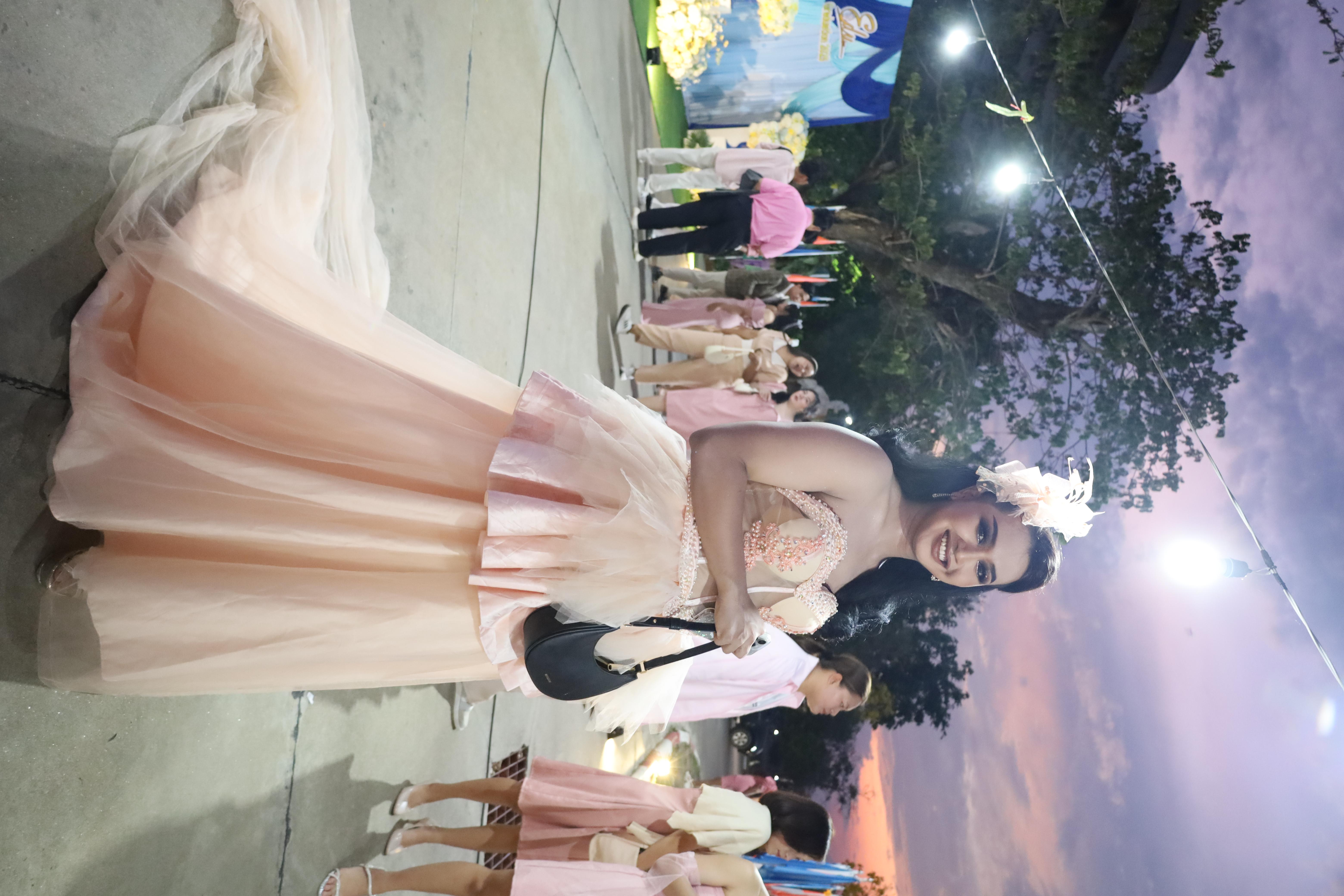 62. งานราตรีสีฟ้า