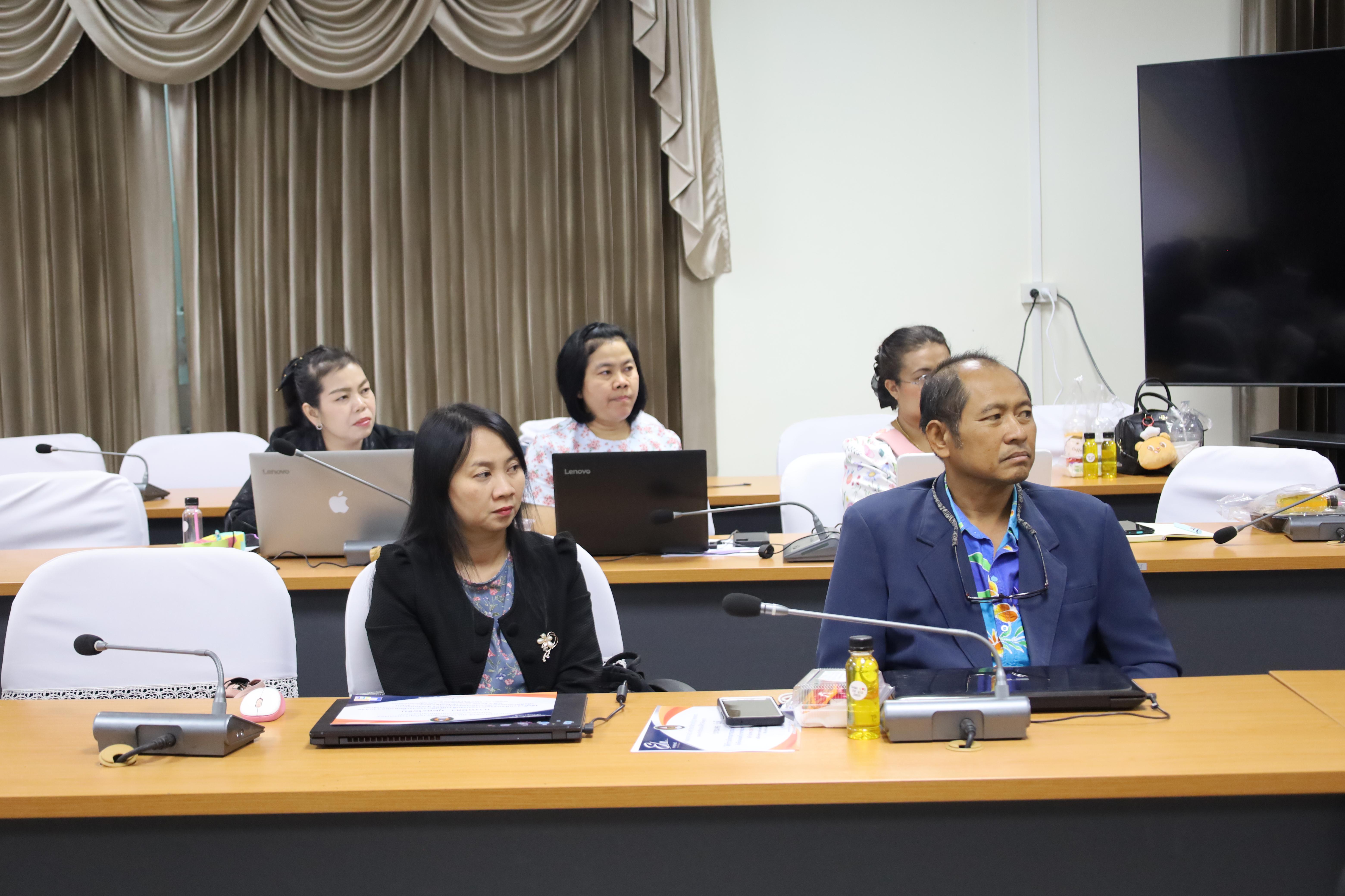 15. การเขียนบทความวิจัยสำหรับการตีพิมพ์เผยแพร่ในวารสารคณะครุศาสตร์