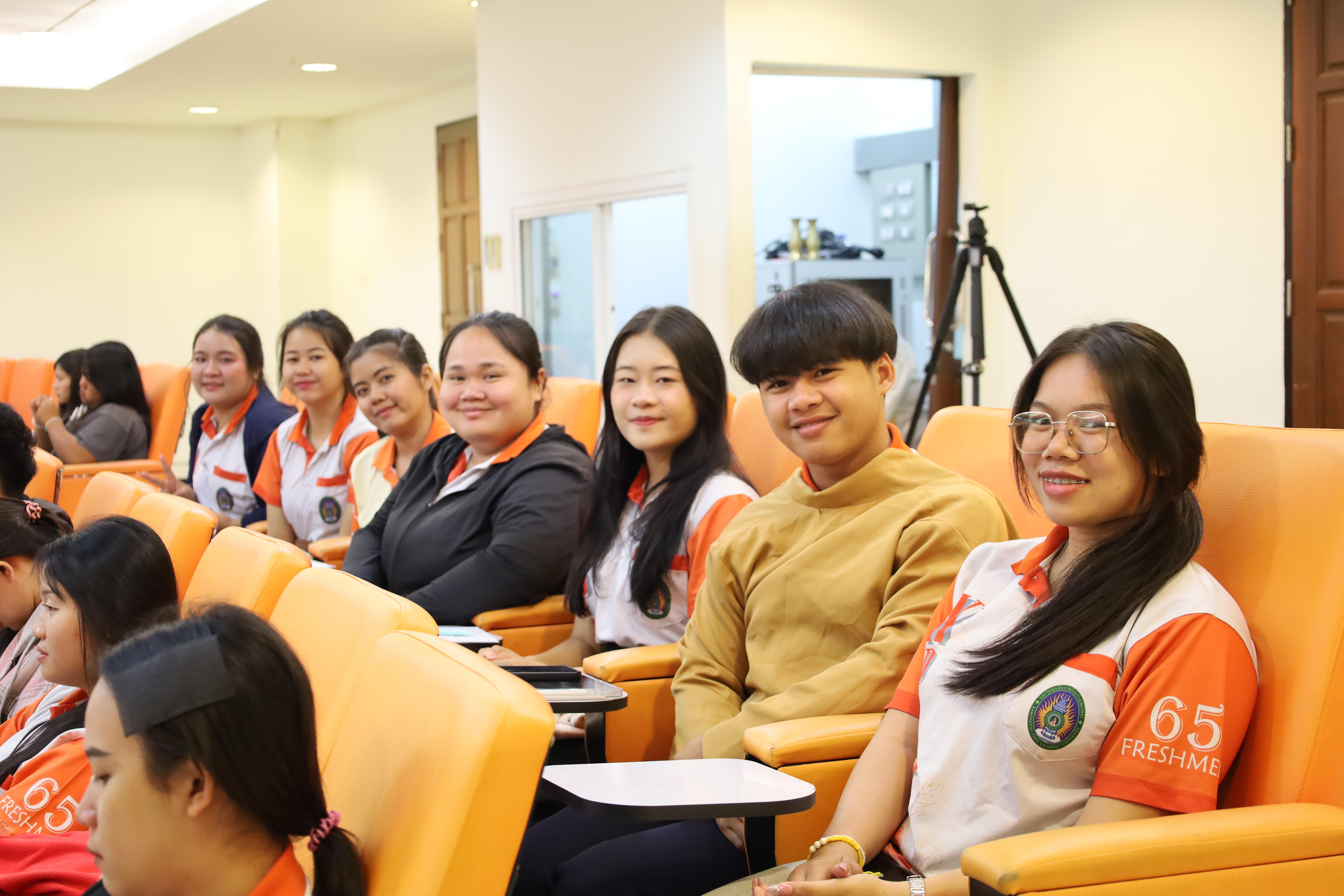 20. โครงการยกระดับสมรรถนะตามมาตรฐานบัณฑิตและดูแลบัณฑิตครูของโปรแกรมวิชาภาษาไทย