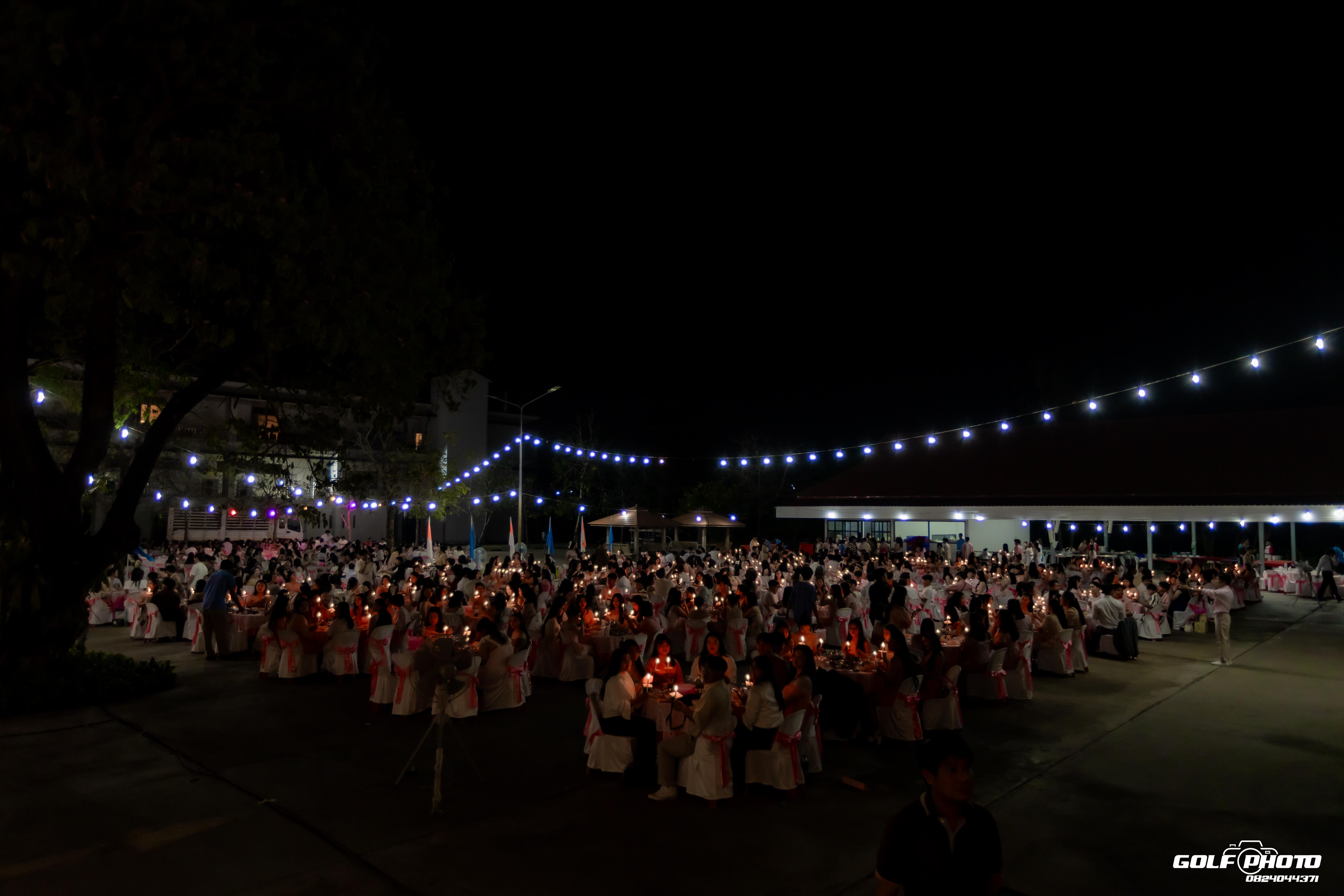 113. งานราตรีสีฟ้า